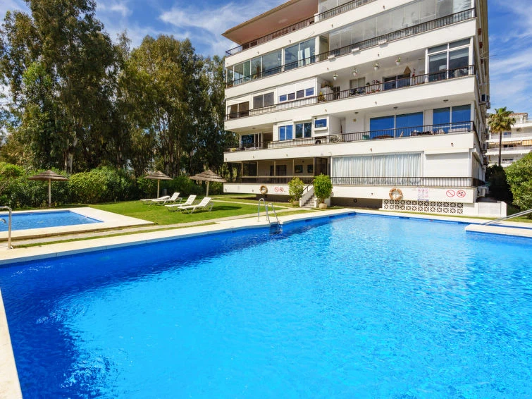 Alquilar Casa en Marbella Riverside Puerto Banus imagen-16