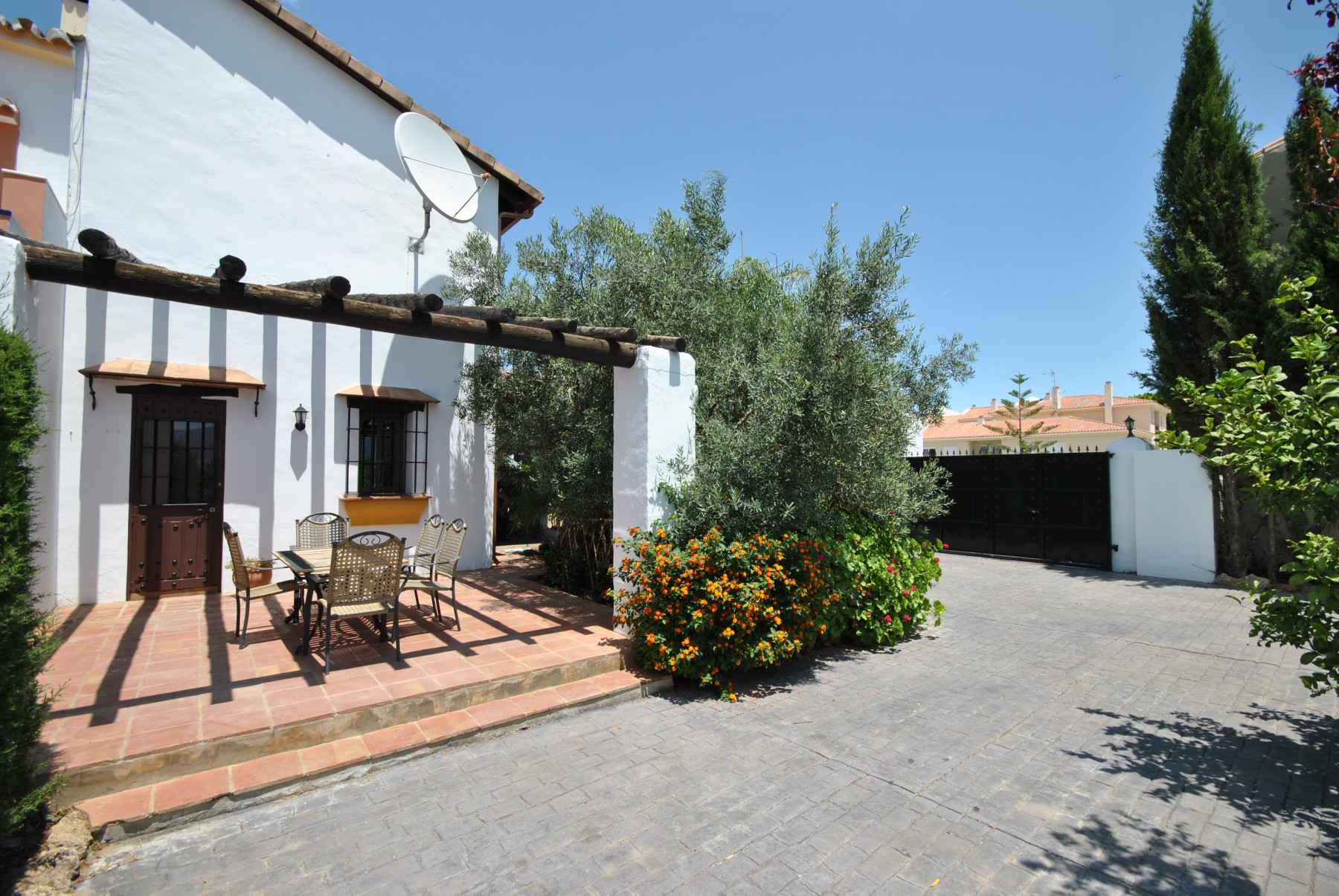 Rent Rural House in Alhaurín el Grande Cubo's Casa La Viña picture-3