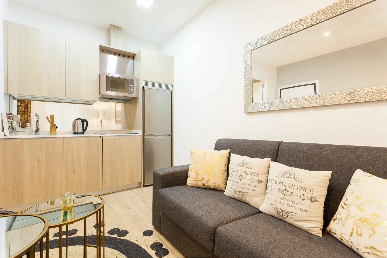 Alquilar Apartamento en Madrid M (PRE3B) Moderno diseño Madrid centro Sol 8 imagen-6