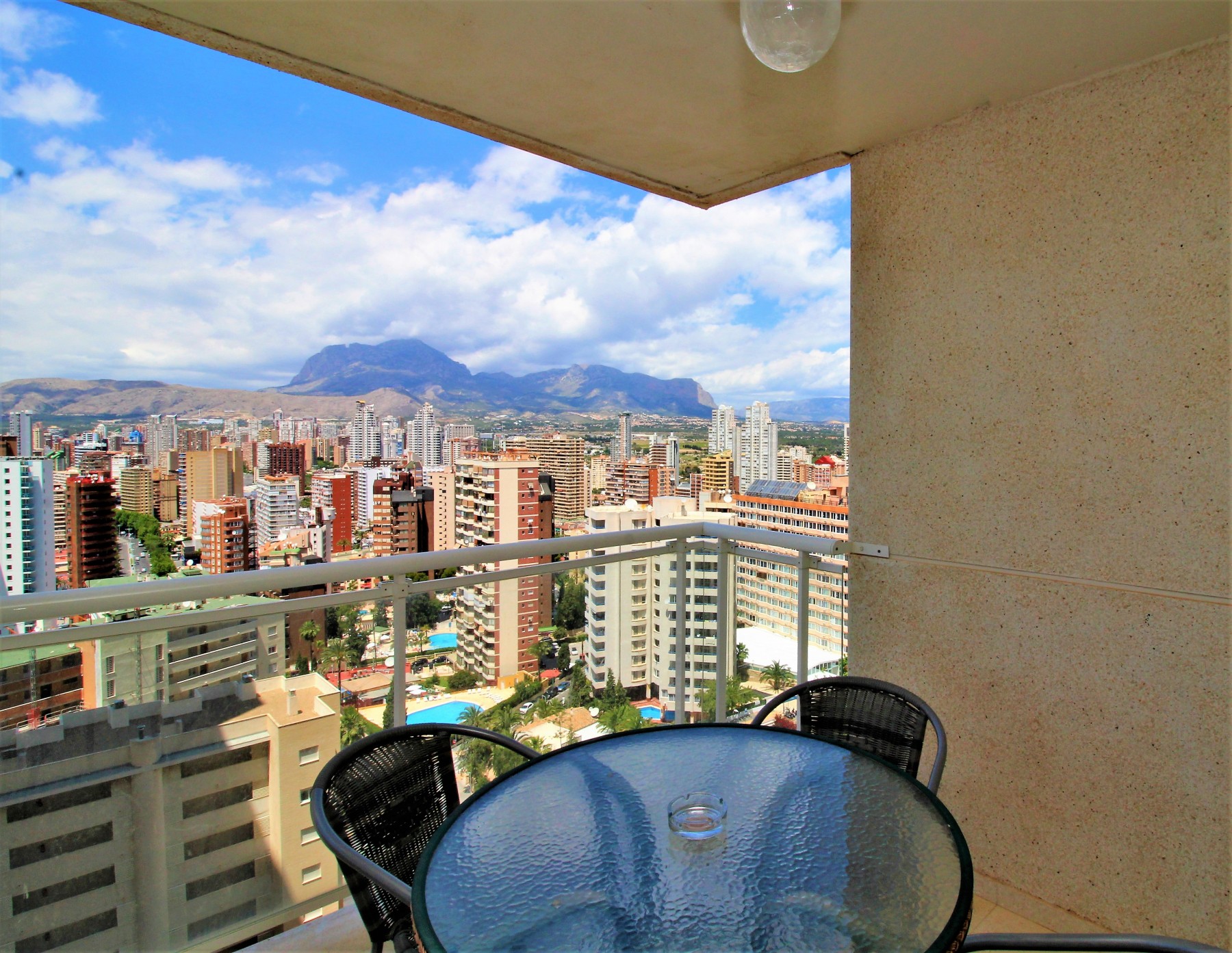 Rent Apartment in Benidorm Tower San Remo picture-1