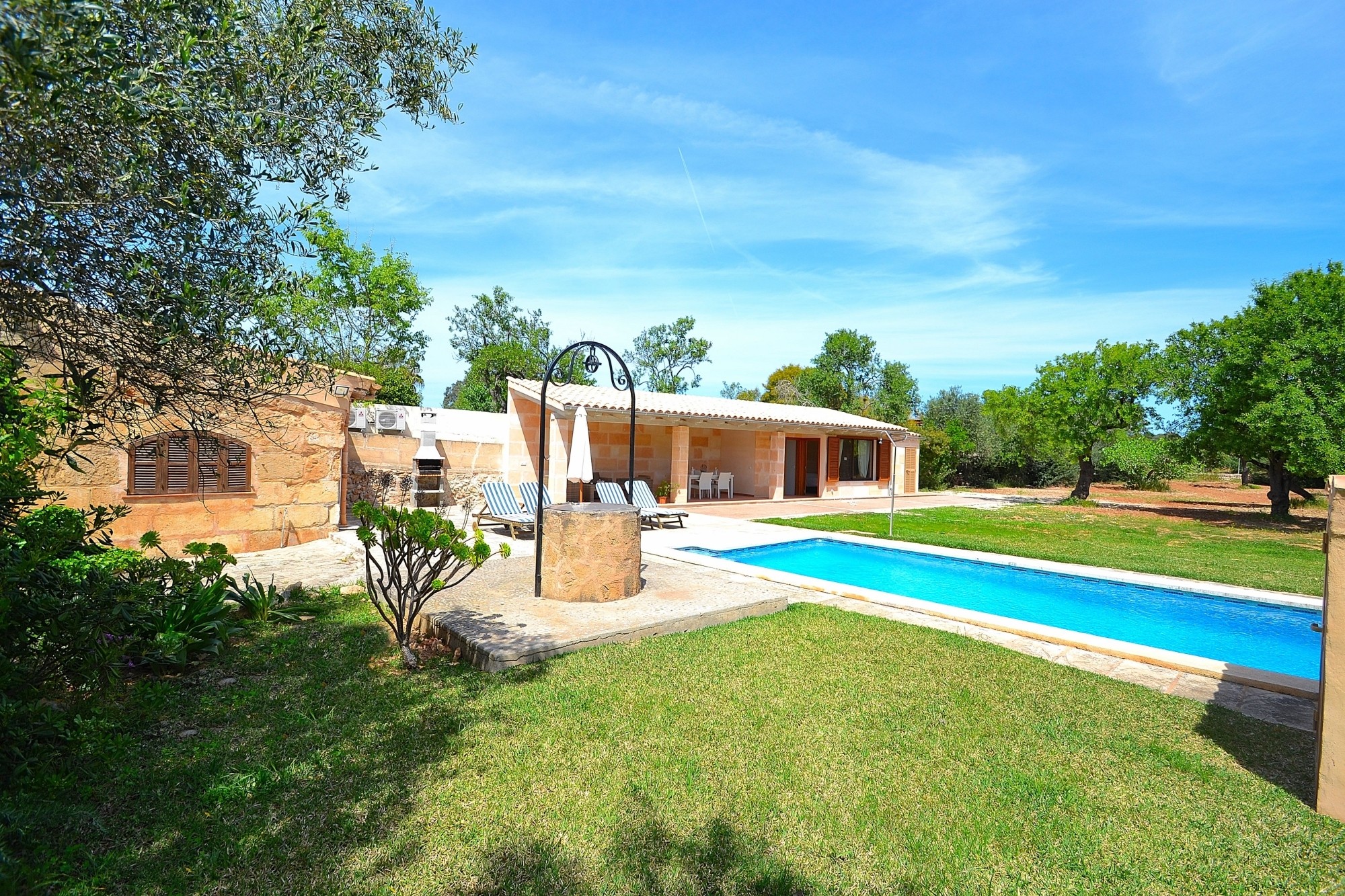 Rent Rural House in Puerto de Alcudia Finca Els Olivers 138 by Mallorca Charme picture-1