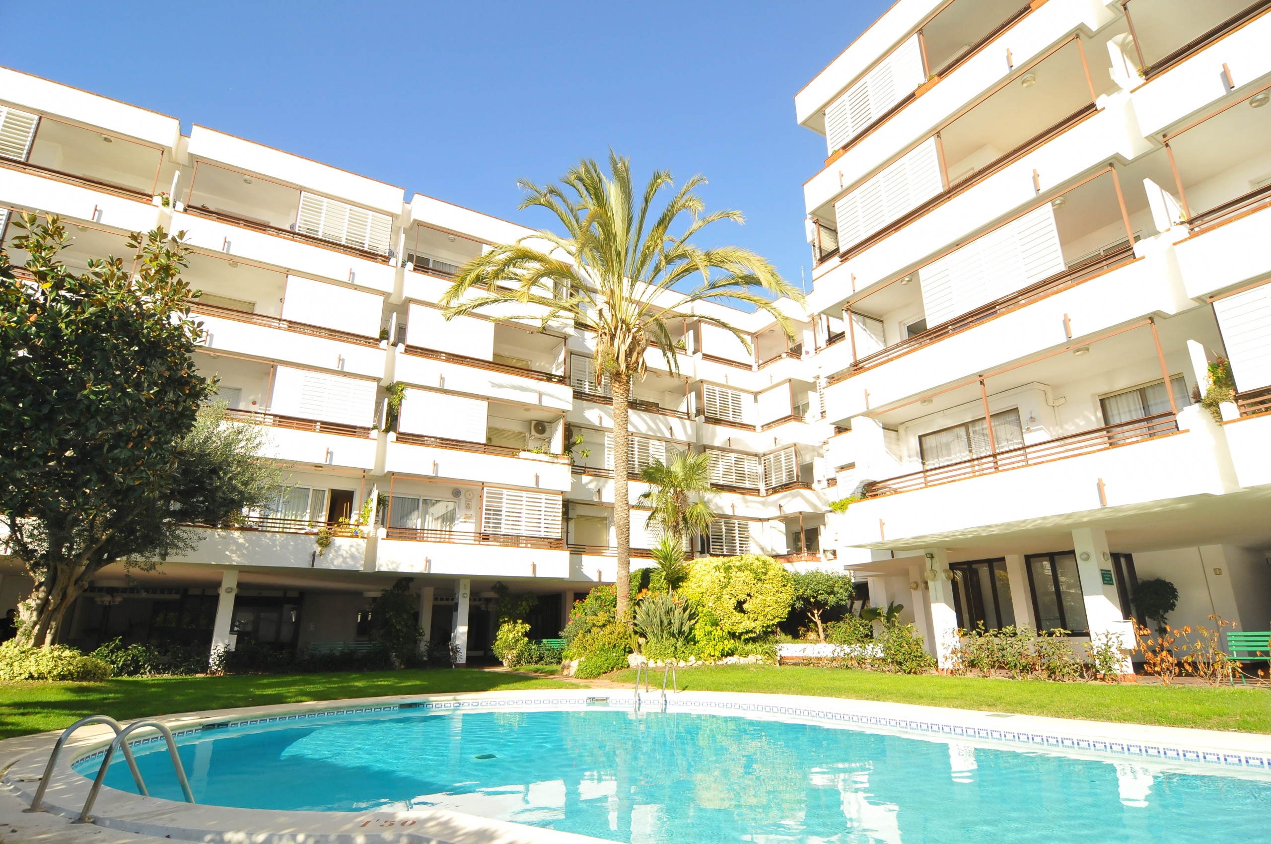 Location Appartement à Canet de Mar HomeHolidaysRentals Canet Playa l-Costa Barcelo photo-0