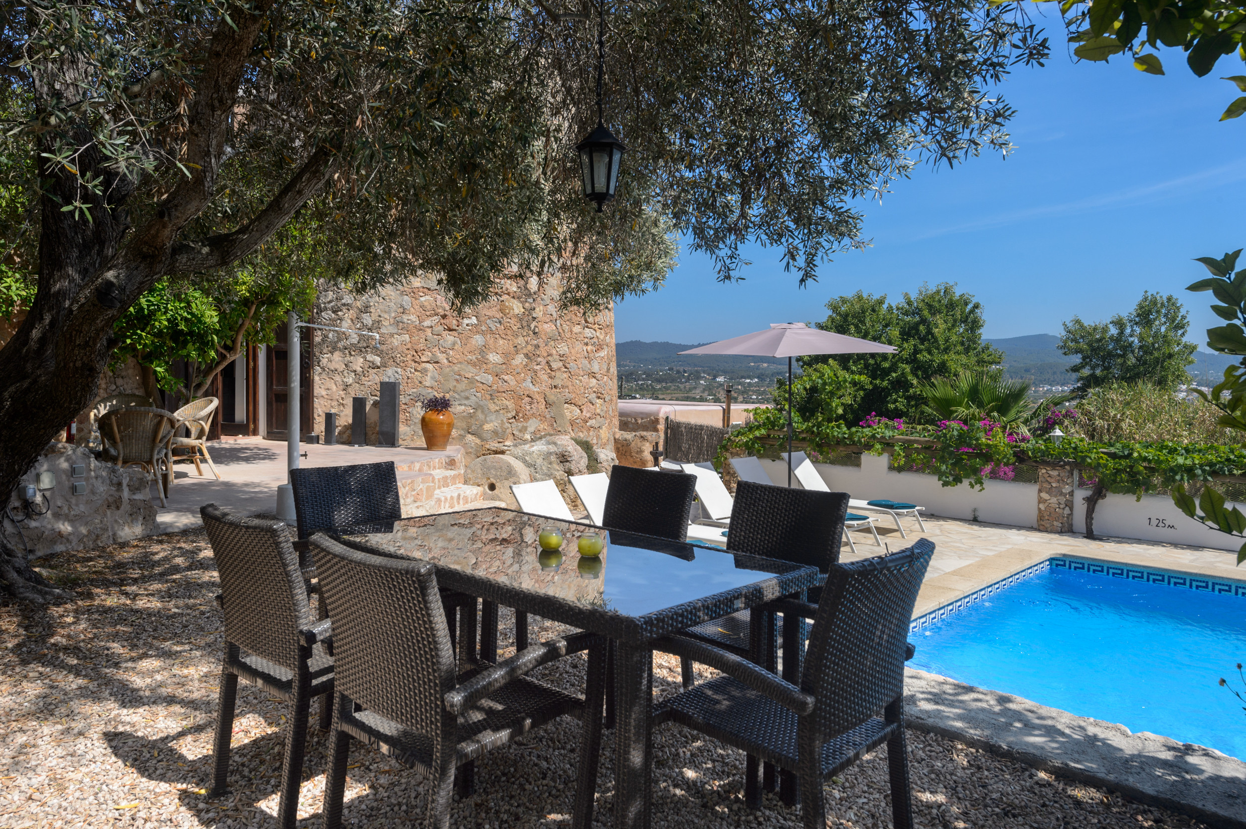 Rent Rural House in  Torre Bes, Finca 5StarsHome Ibiza picture-8