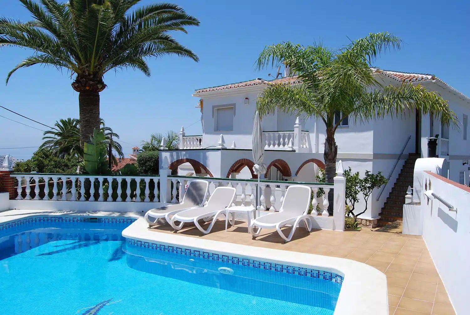 Alquilar Apartamento en Nerja Villa Sandra Casasol imagen-1