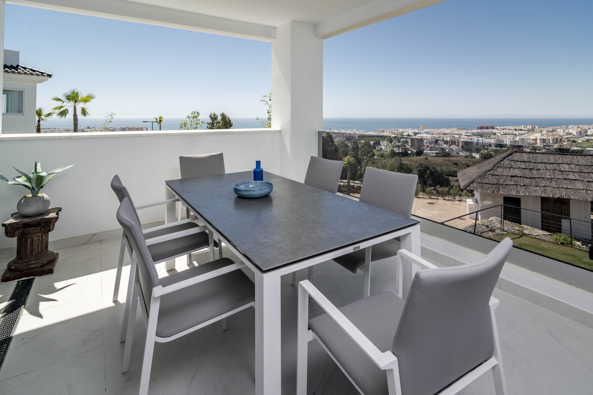 Alquilar Apartamento en Estepona LAE.23i-Mirador de Estepona Hills, sea view, gym, imagen-3