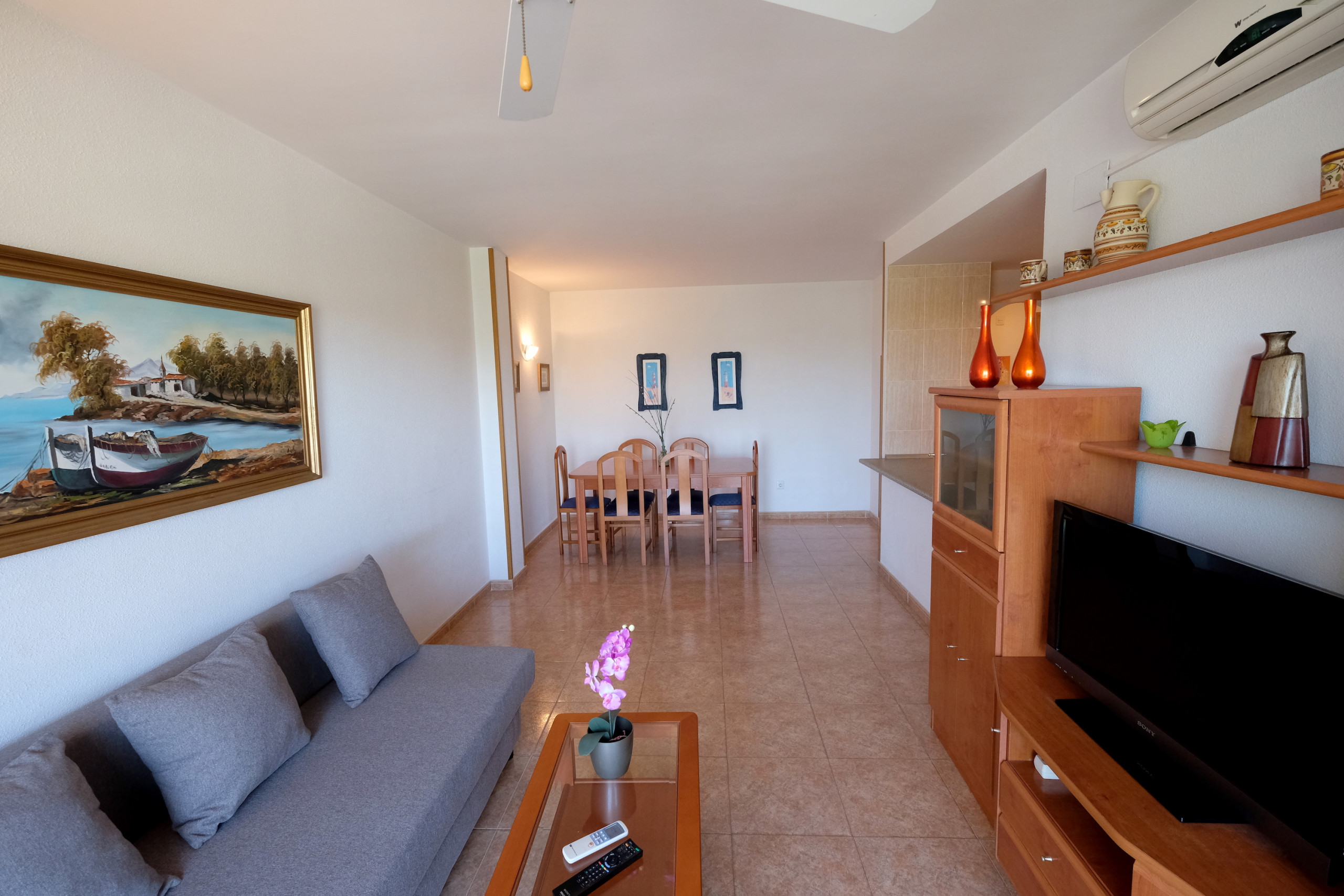 Rent Apartment in La Pineda RISCOS 2 / 1042 picture-4