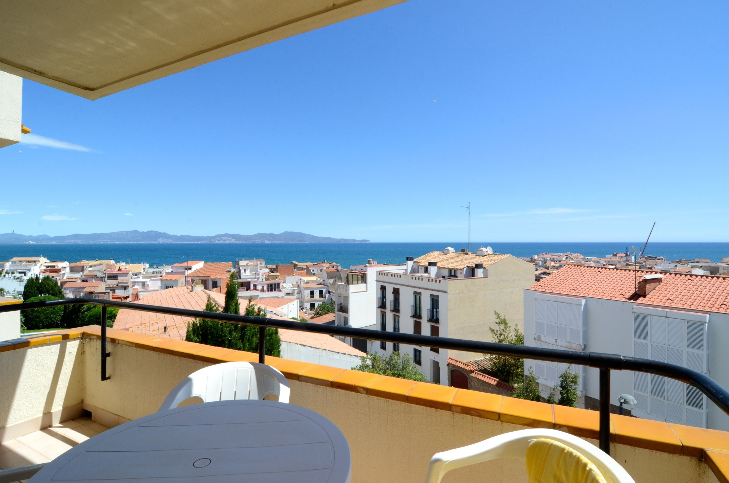 Rent Apartment in L'Escala PUIG PADRO 4 1-1 picture-4