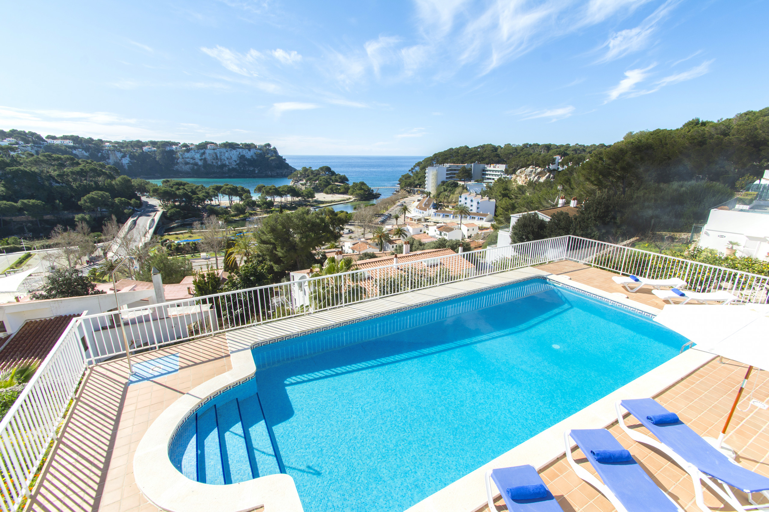 Rent Apartment in Cala Galdana Collmar Cala Galdana picture-0