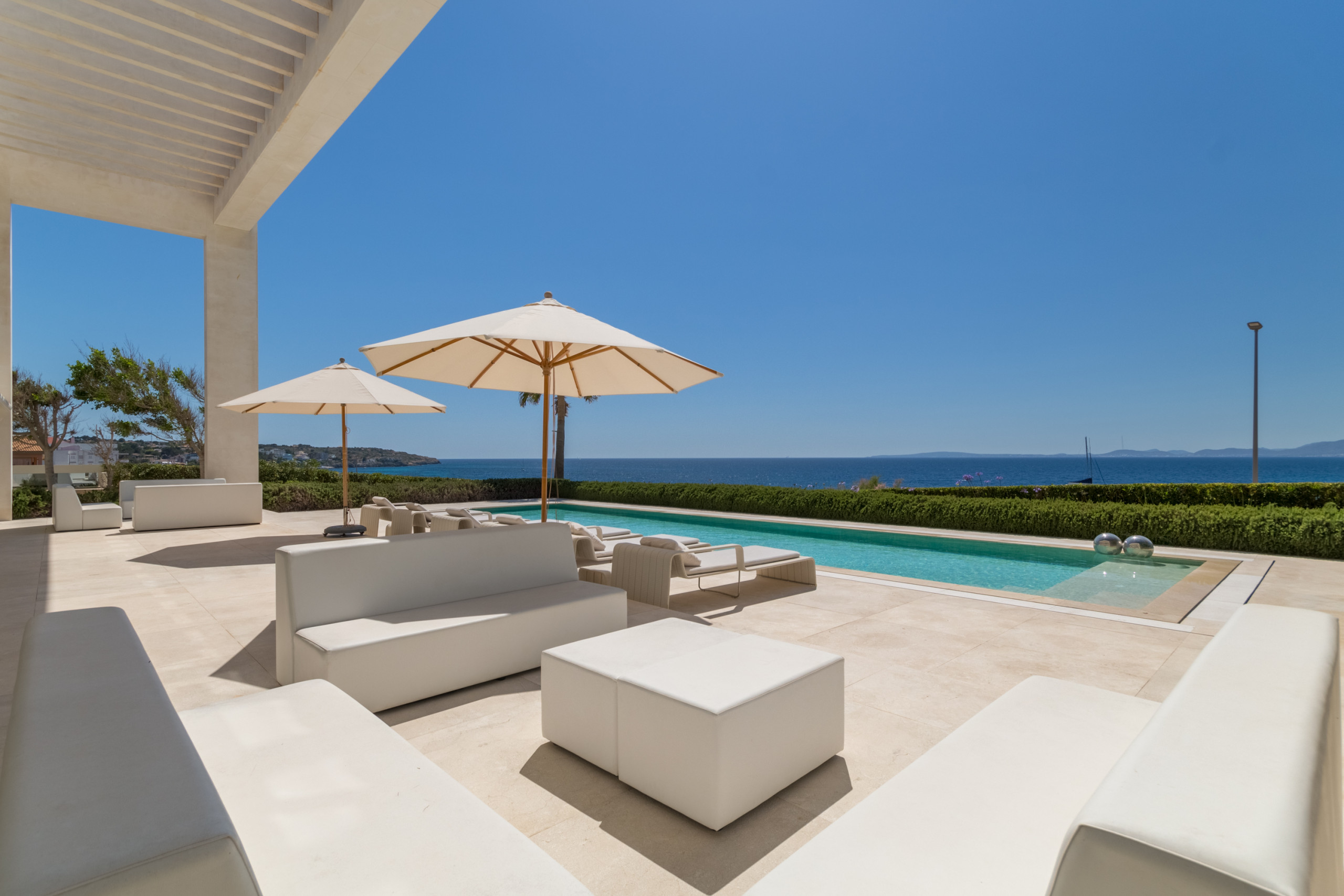 Rent Villa in Llucmajor Son Veri Front Bay, Villa 5StarsHome Mallorca picture-27