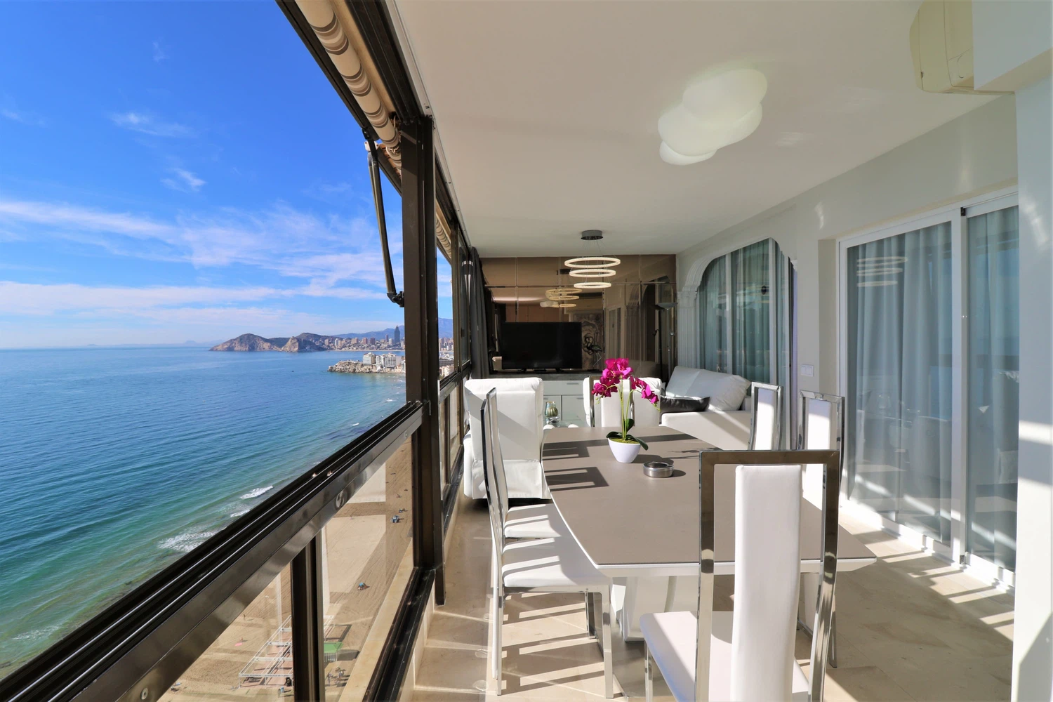 Alquilar Apartamento en Benidorm Los Gemelos 21-B imagen-2