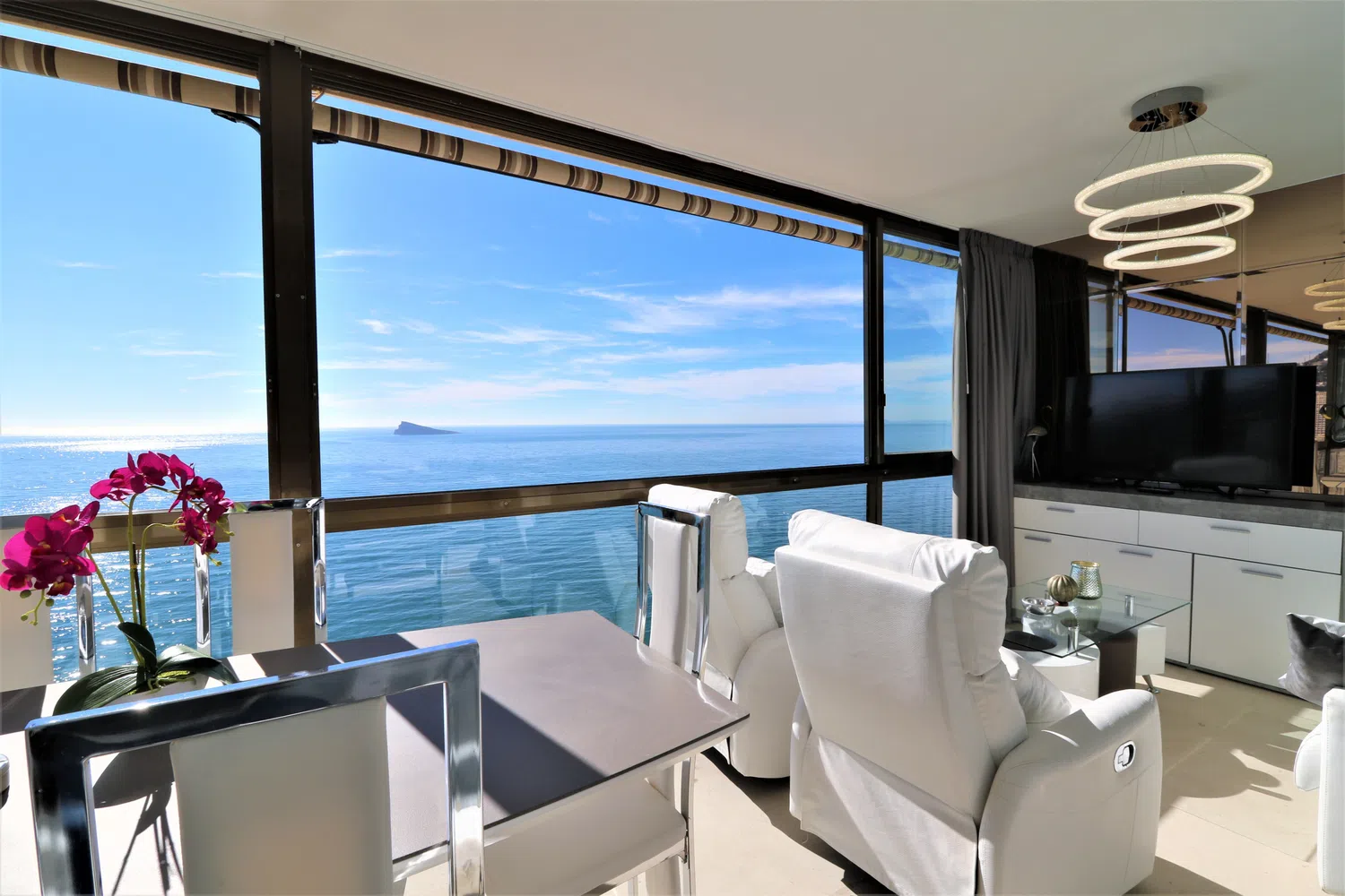 Alquilar Apartamento en Benidorm Los Gemelos 21-B imagen-0