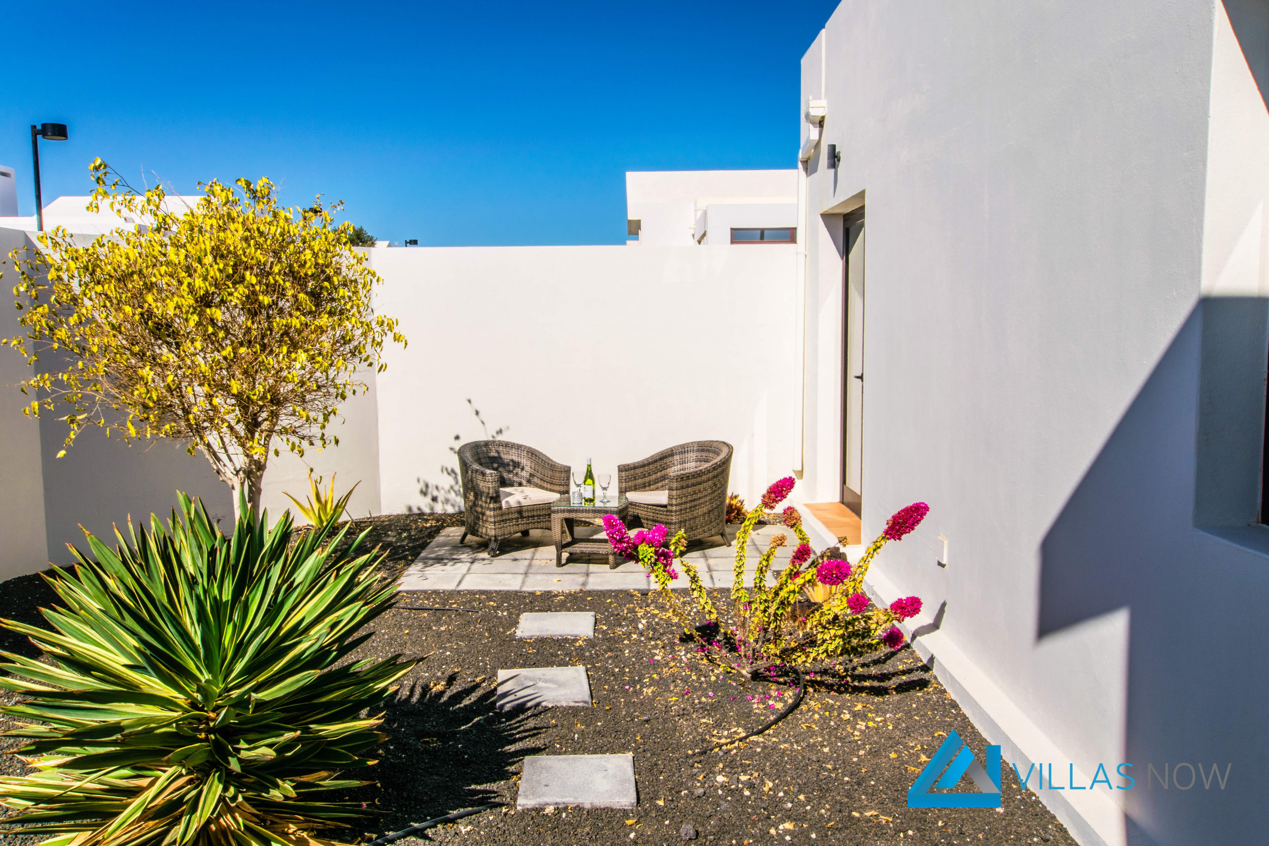 Rent Villa in Playa Blanca 207 - Casa Carra (LH207) picture-8