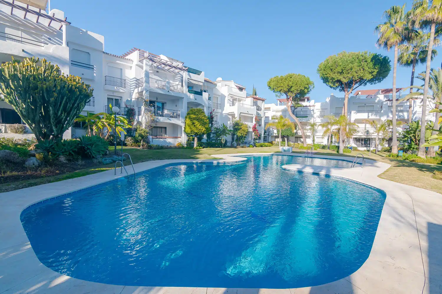 Alquilar Apartamento en Estepona 11226 - Modern beach side duplex penthouse. imagen-8