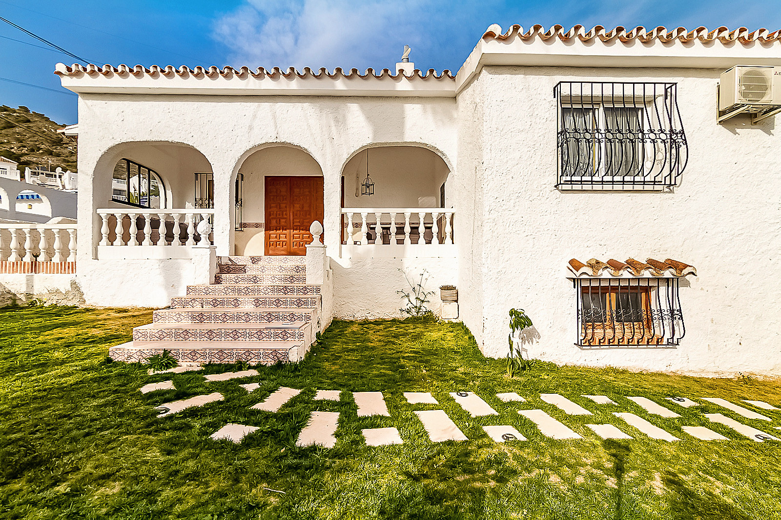 Alquilar Villa en Nerja Villa Isabel Private Pool Casasol imagen-4