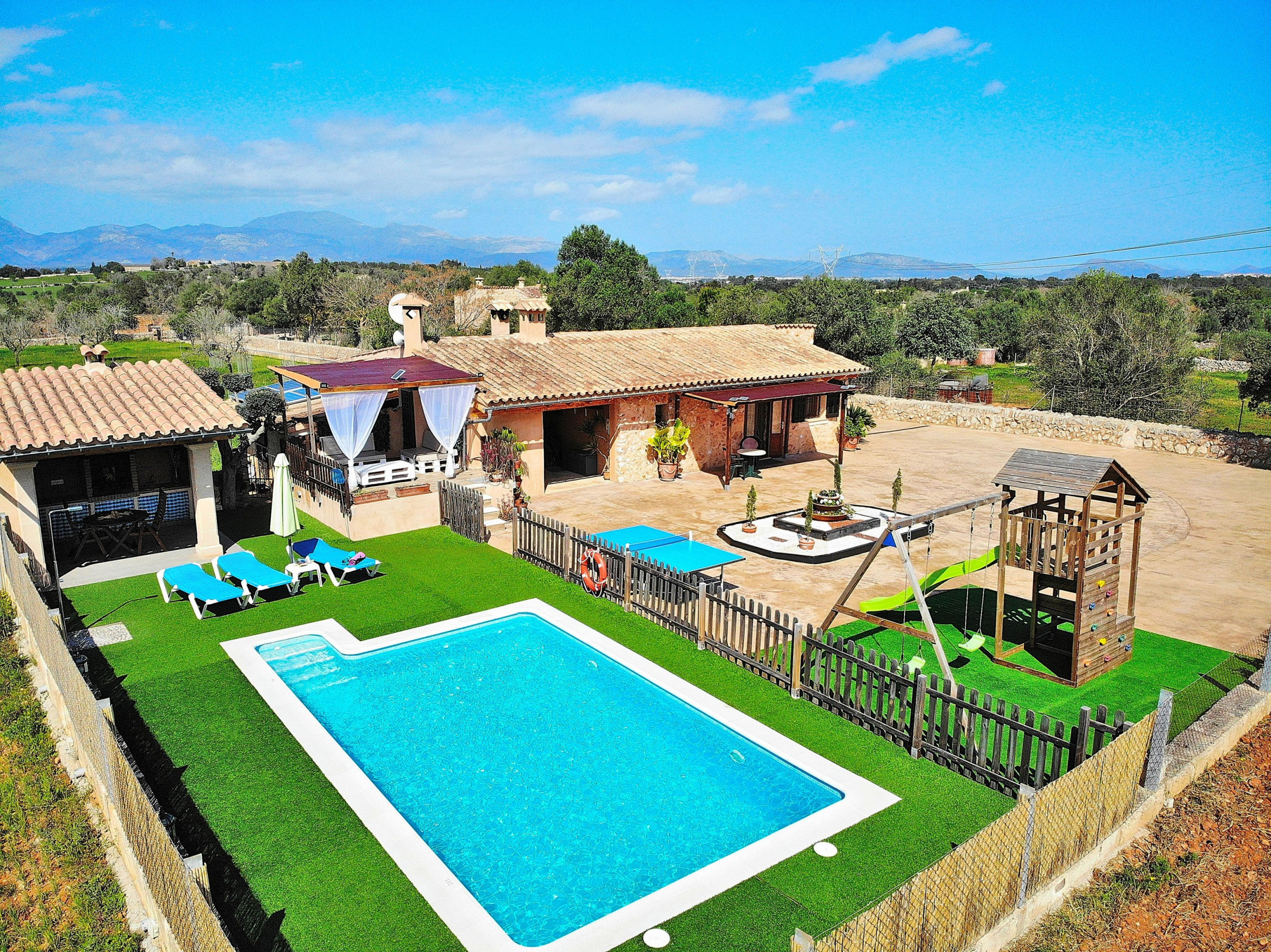 Rent Rural House in Llubí Finca Son Sitges 139 by Mallorca Charme picture-1