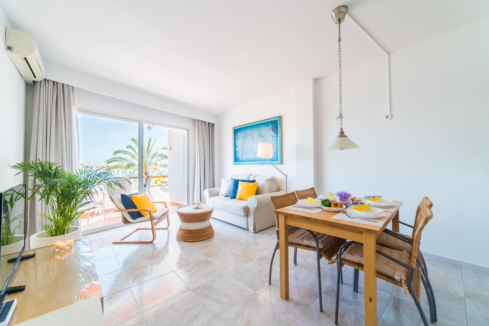 Rent Apartment in Puerto de Alcudia Maritimo picture-2