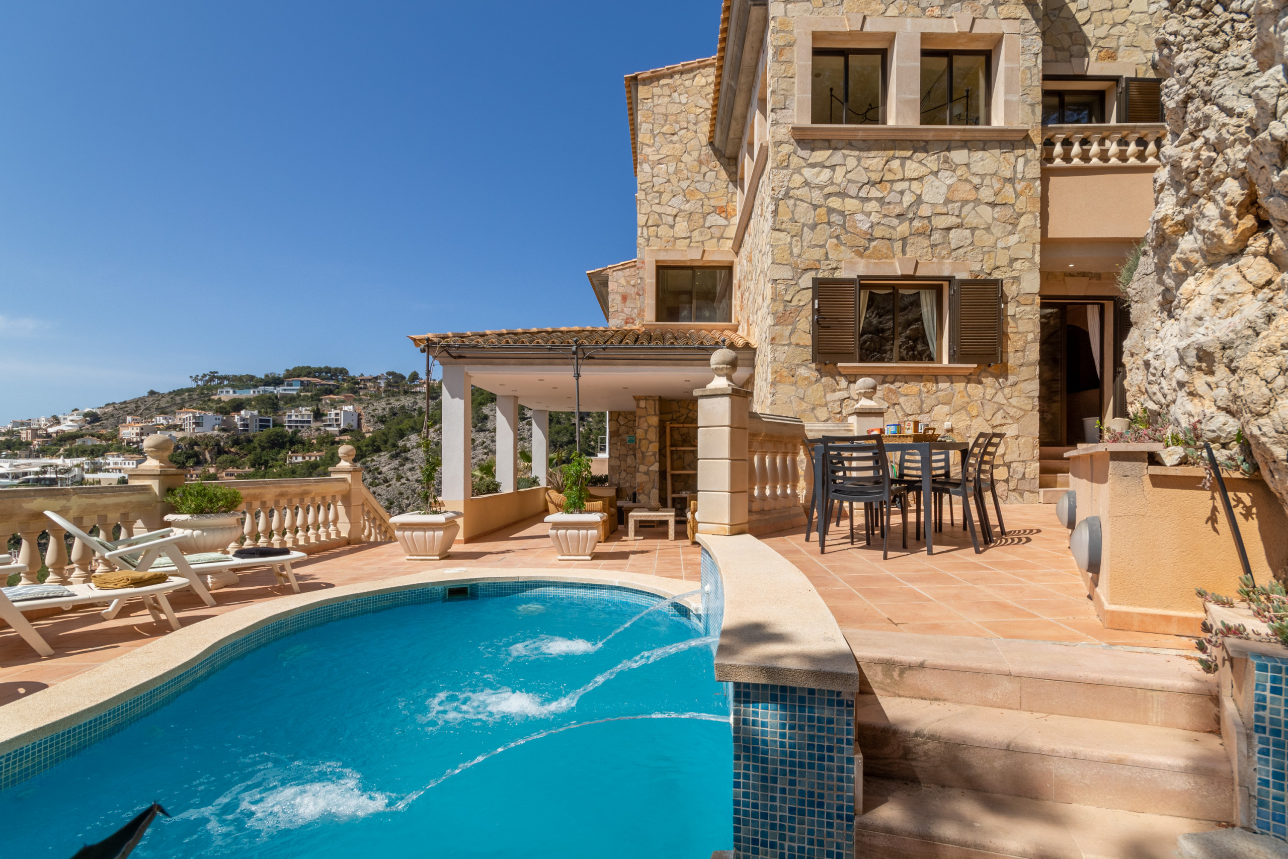 Rent Villa in  Llamp Sea View, Villa 5StarsHome Mallorca picture-2