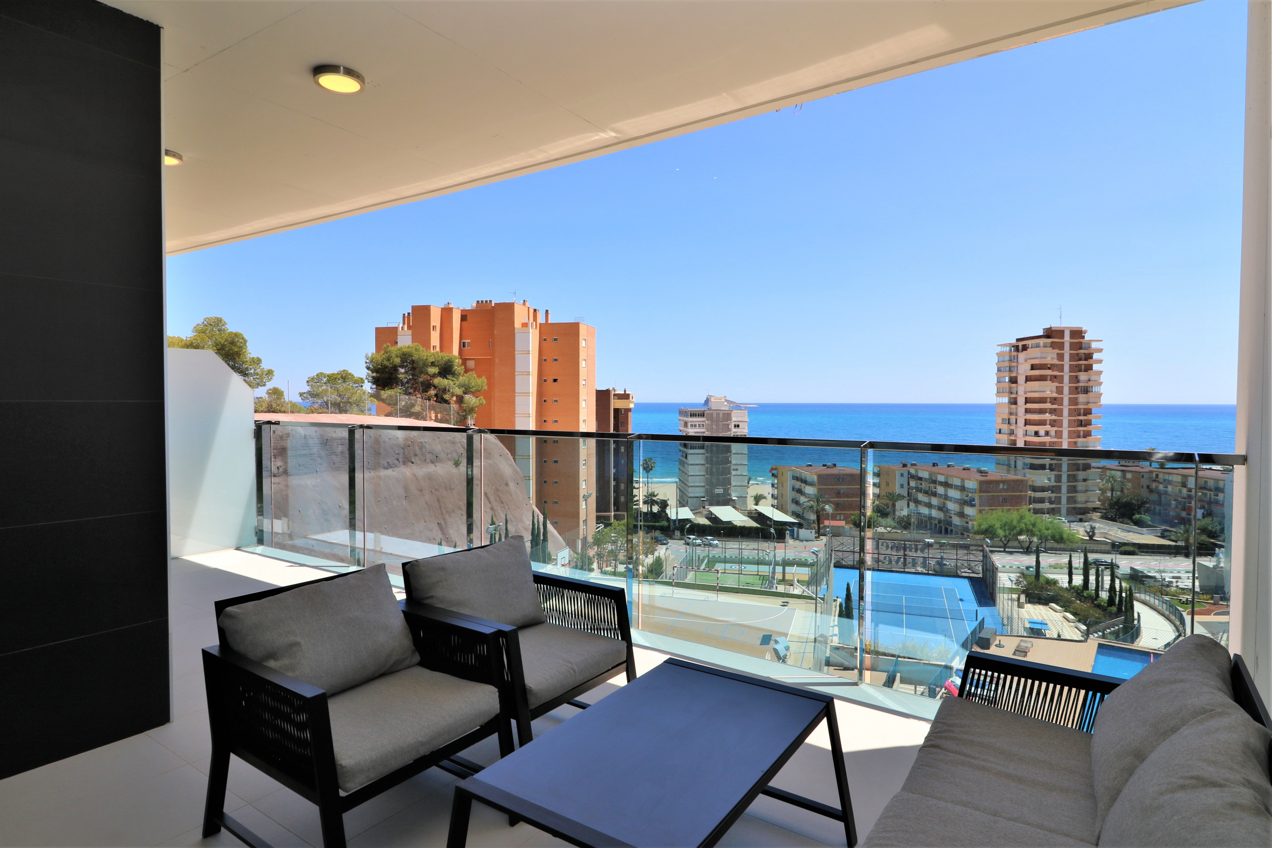 Alquilar Apartamento en Benidorm Sunset Drive 2-47 imagen-1