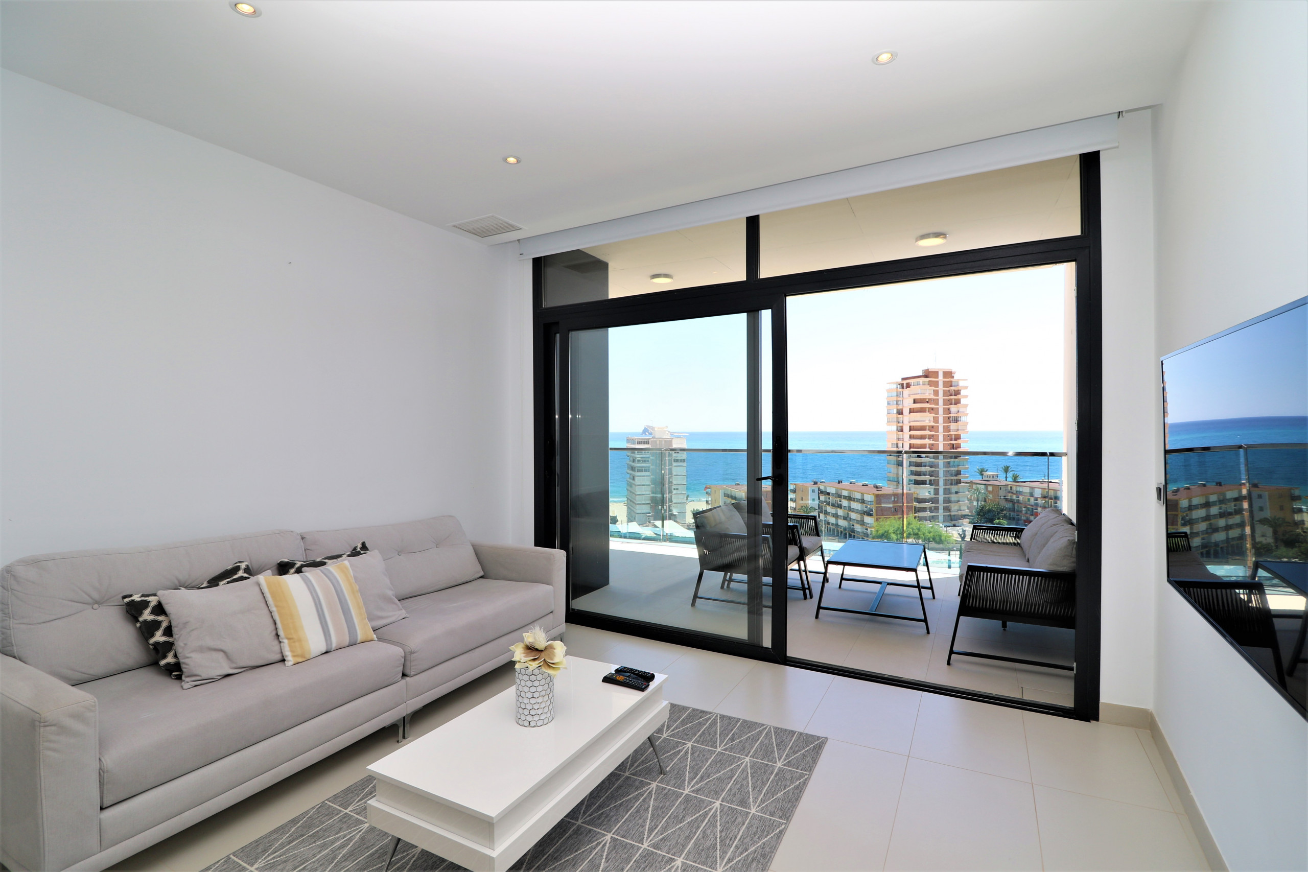 Alquilar Apartamento en Benidorm Sunset Drive 2-47 imagen-0