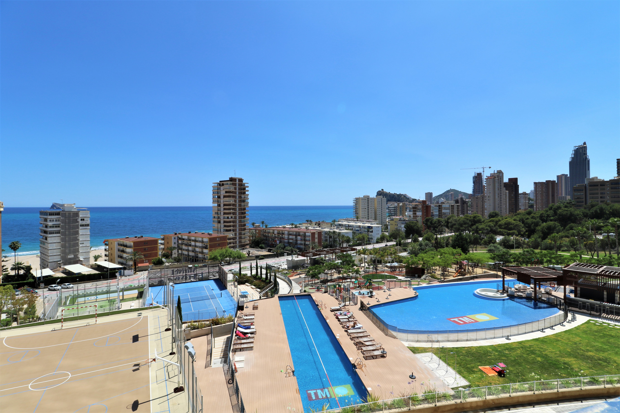 Alquilar Apartamento en Benidorm Sunset Drive 2-47 imagen-2