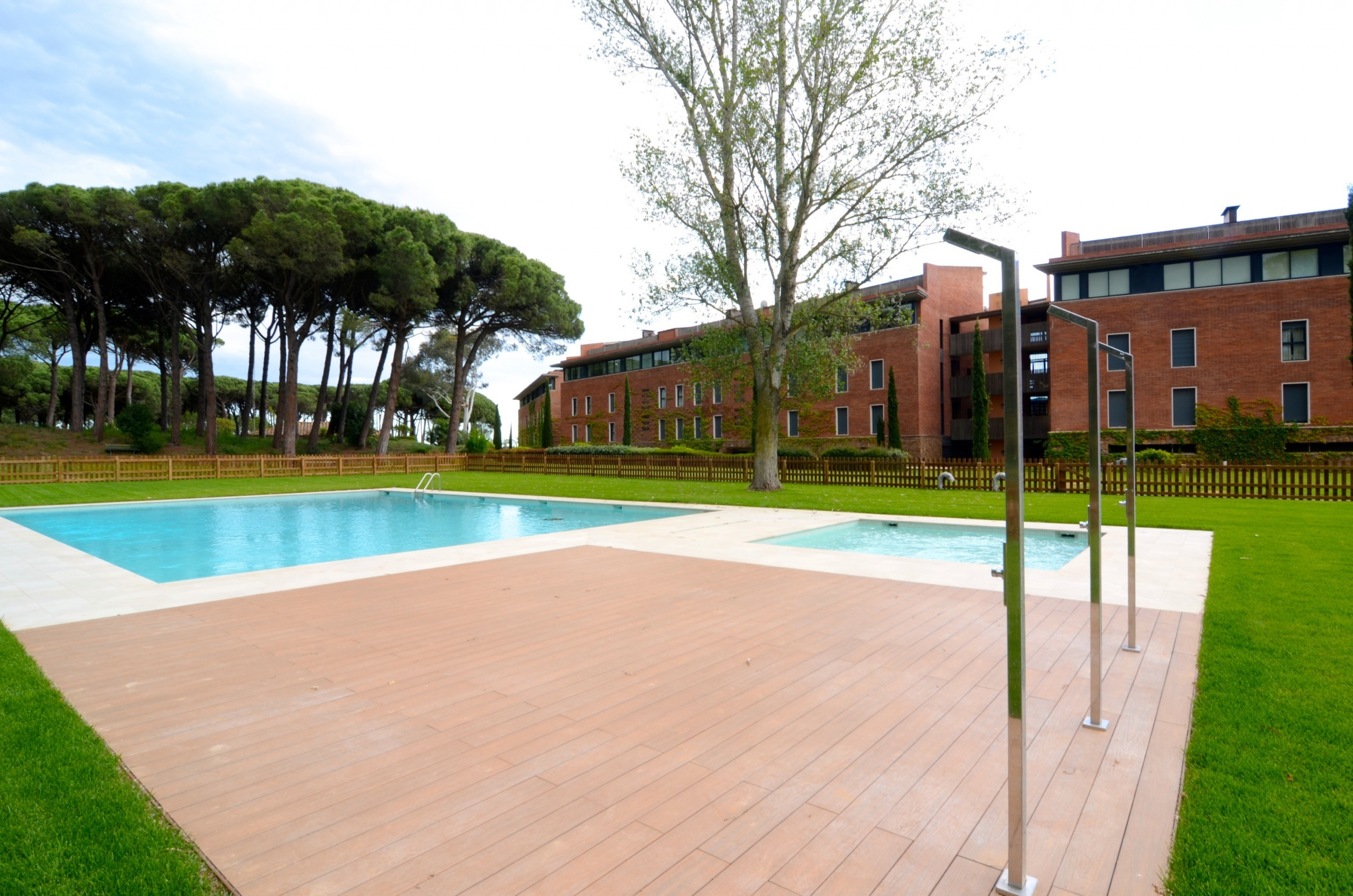 Rent Apartment in Gualta RESID.GOLF EST. 4 1-3 picture-9