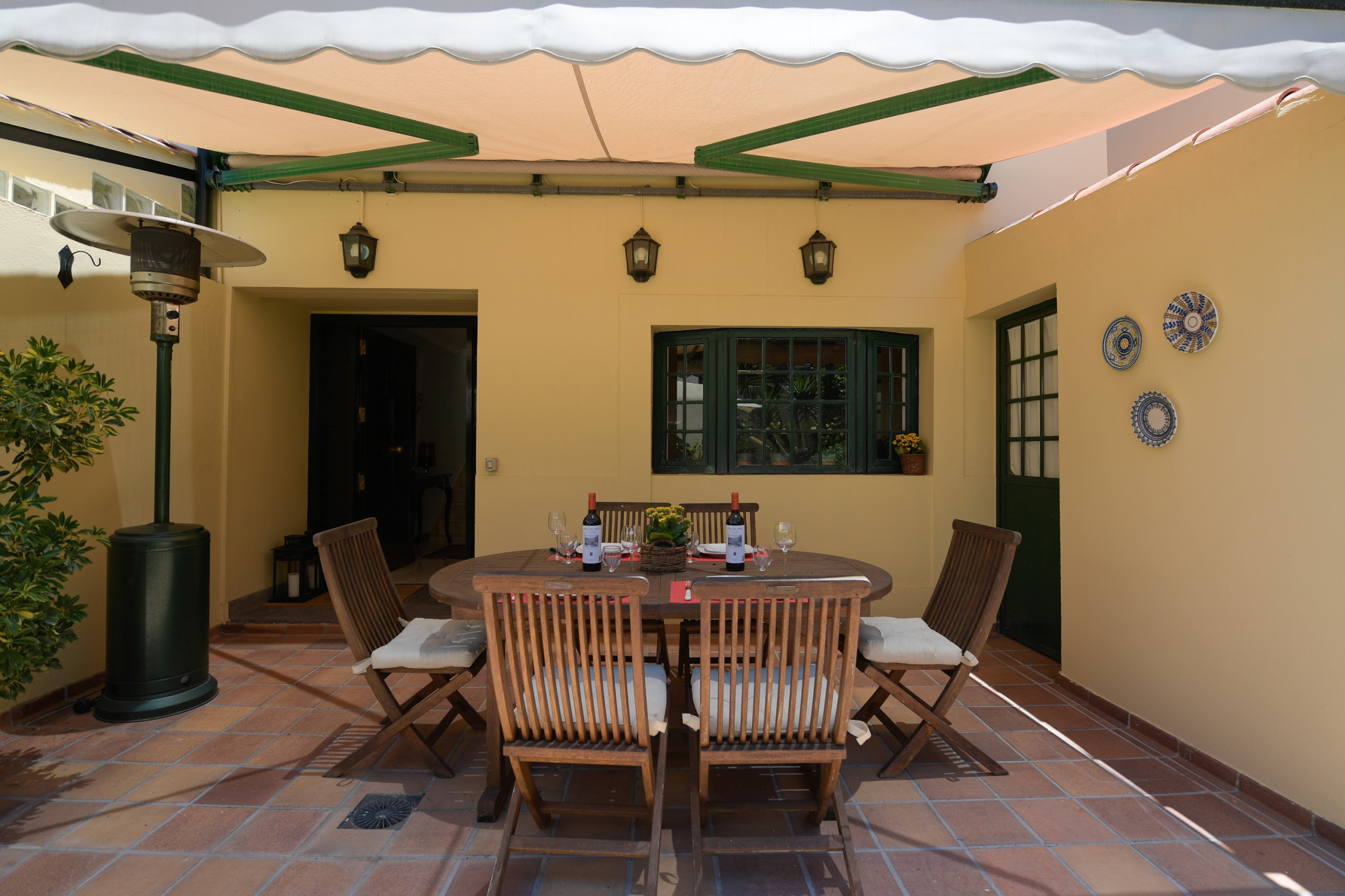 Rent House in Santa Brígida House with cozy garden BBQ and free parking picture-5