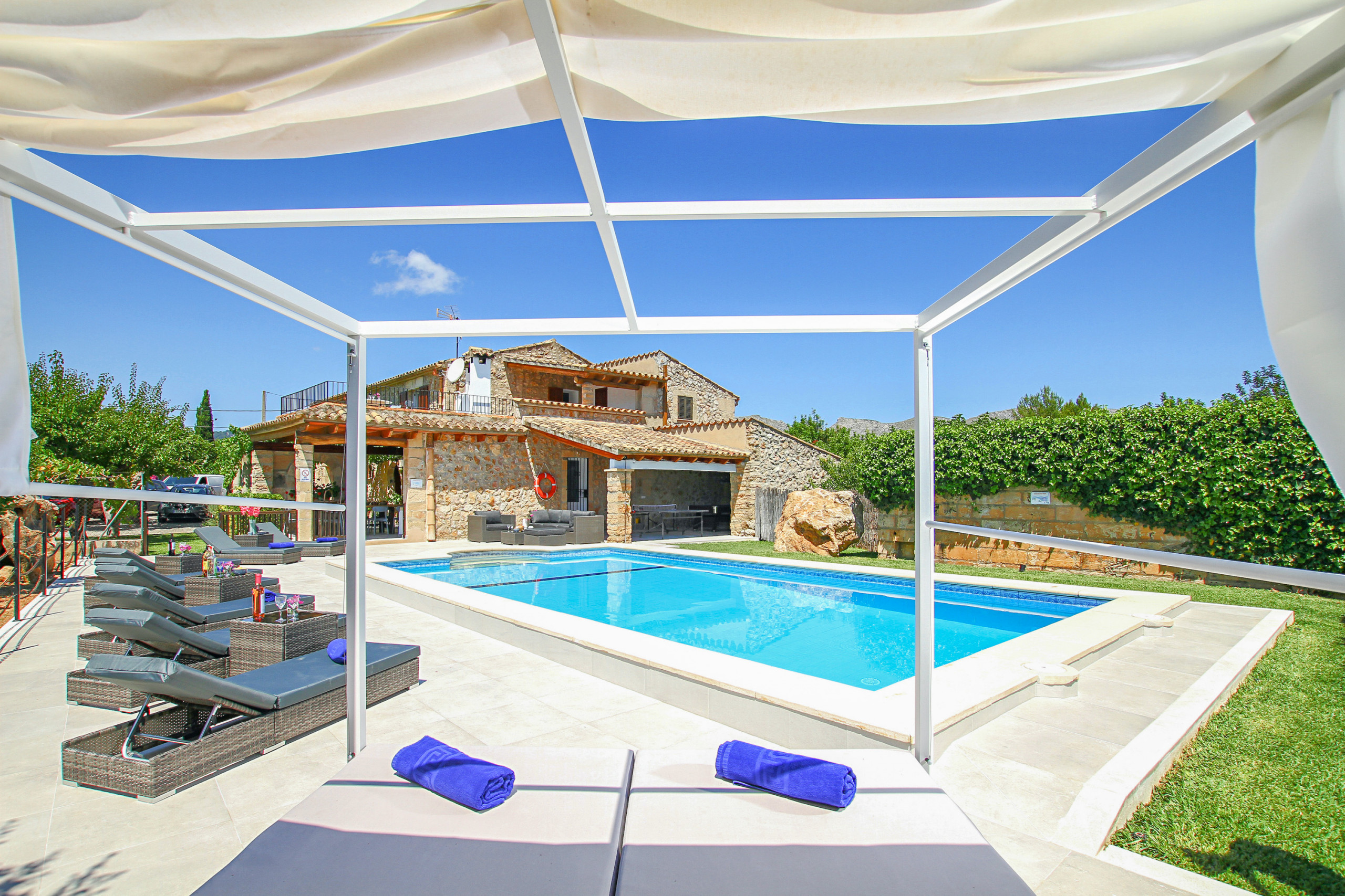 Rent Rural House in  Vivamont, Villa-Finca 5StarsHome Mallorca picture-34