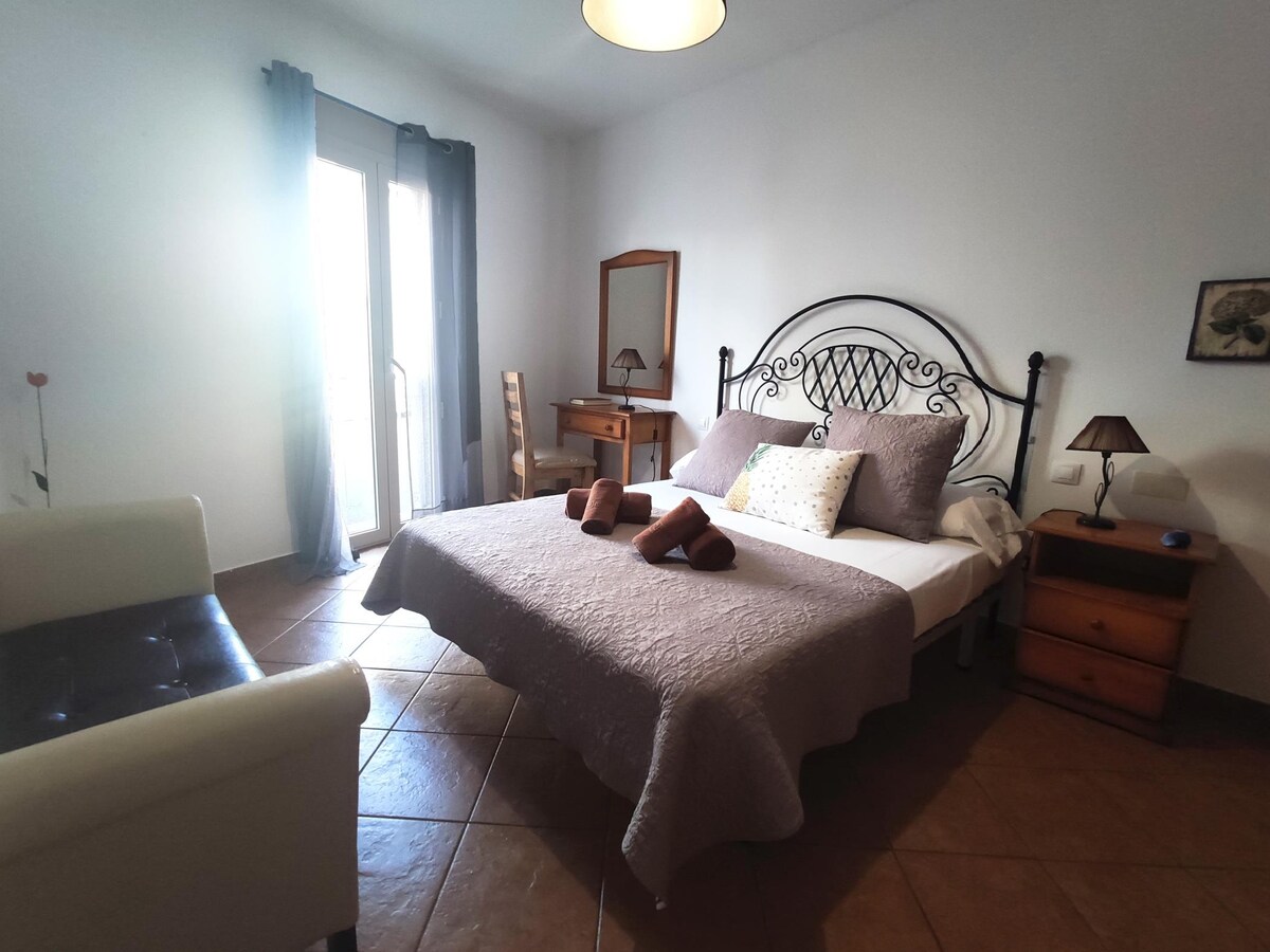 Rent Apartment in Arrecife La chalana · La Chalana, two bedroom apartment in picture-12