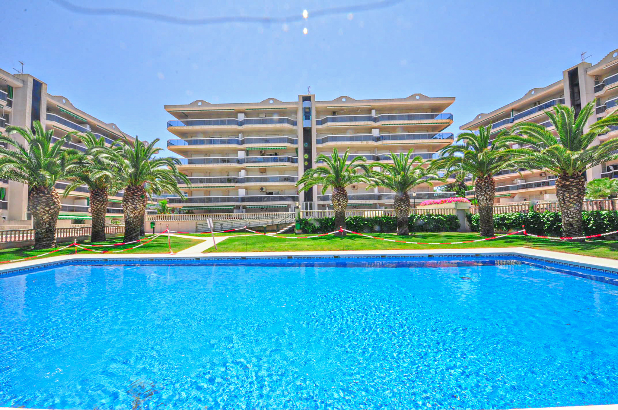 Alquilar Apartamento en Salou LIVING PARK 210 imagen-3