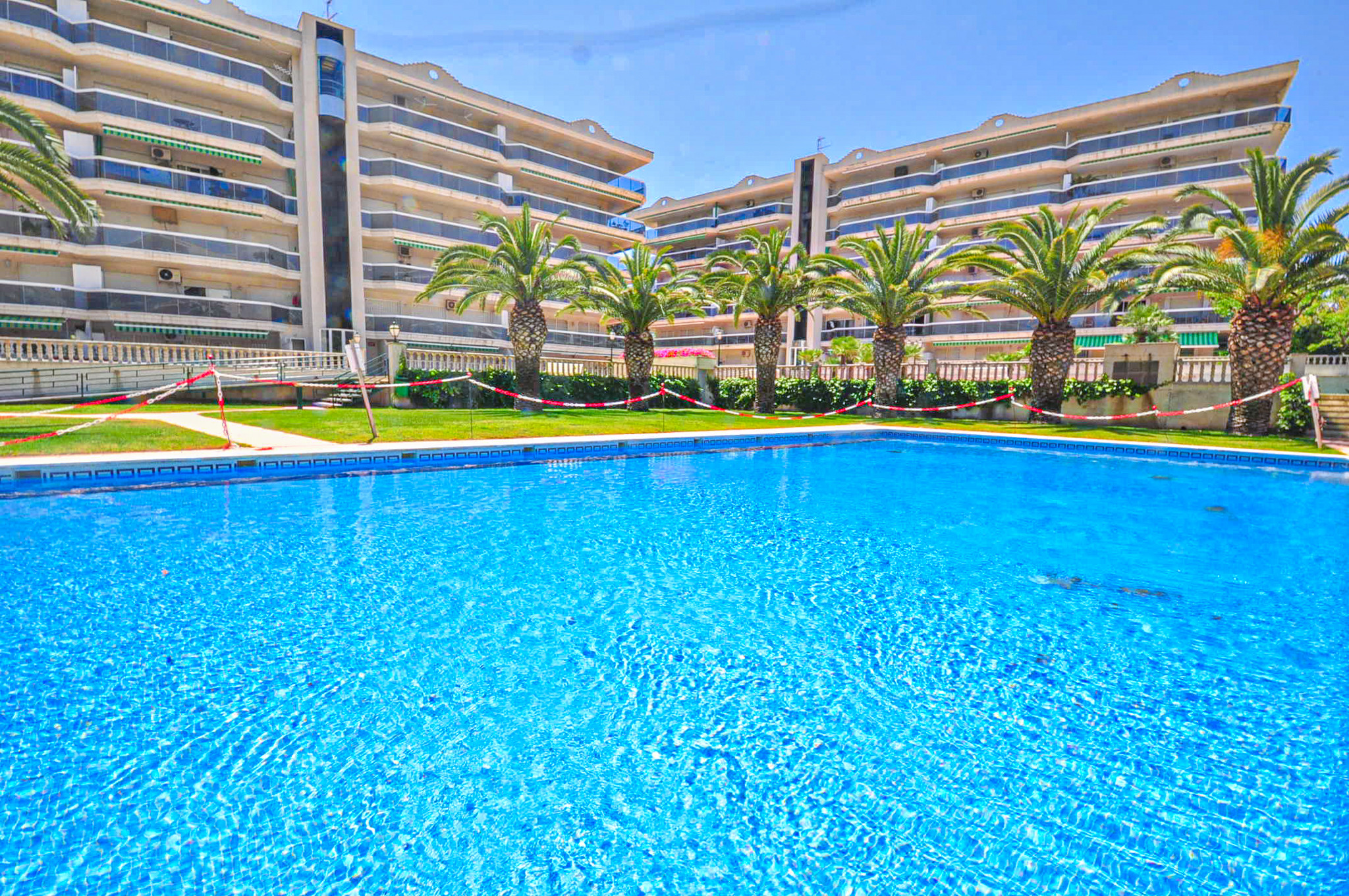 Rent Apartment in Salou LIVING PARK 210 picture-1