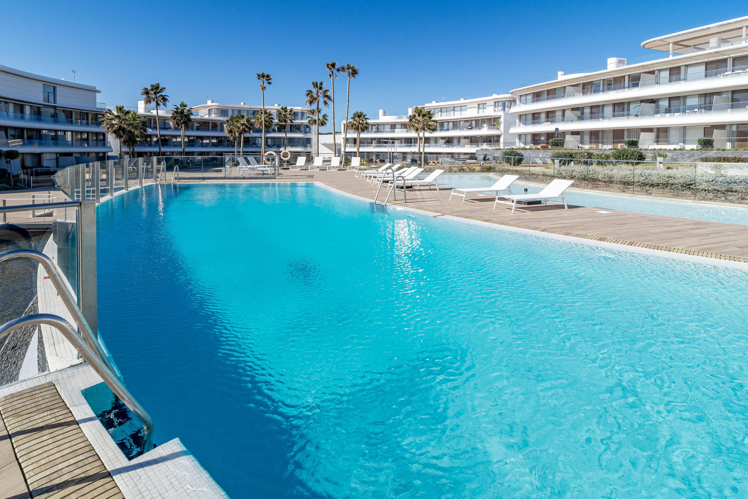 Alquilar Apartamento en Estepona TE- Luxury resort, front line beach, families only imagen-4