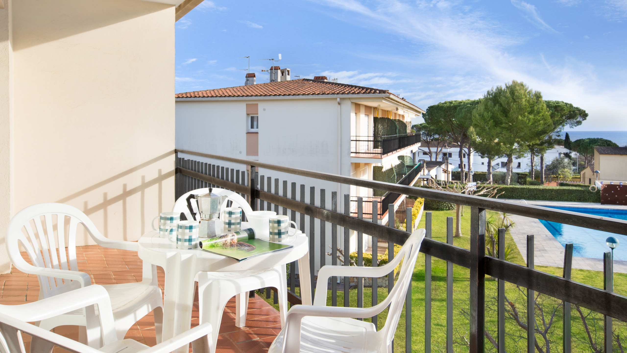 Rent Apartment in Calella de Palafrugell Costa Brava E-6 picture-7