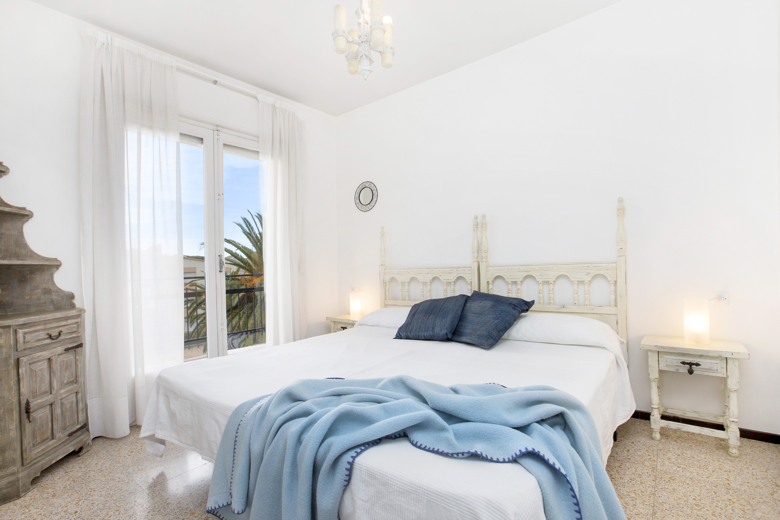 Rent Apartment in Calella de Palafrugell Costa Brava X-3 picture-12