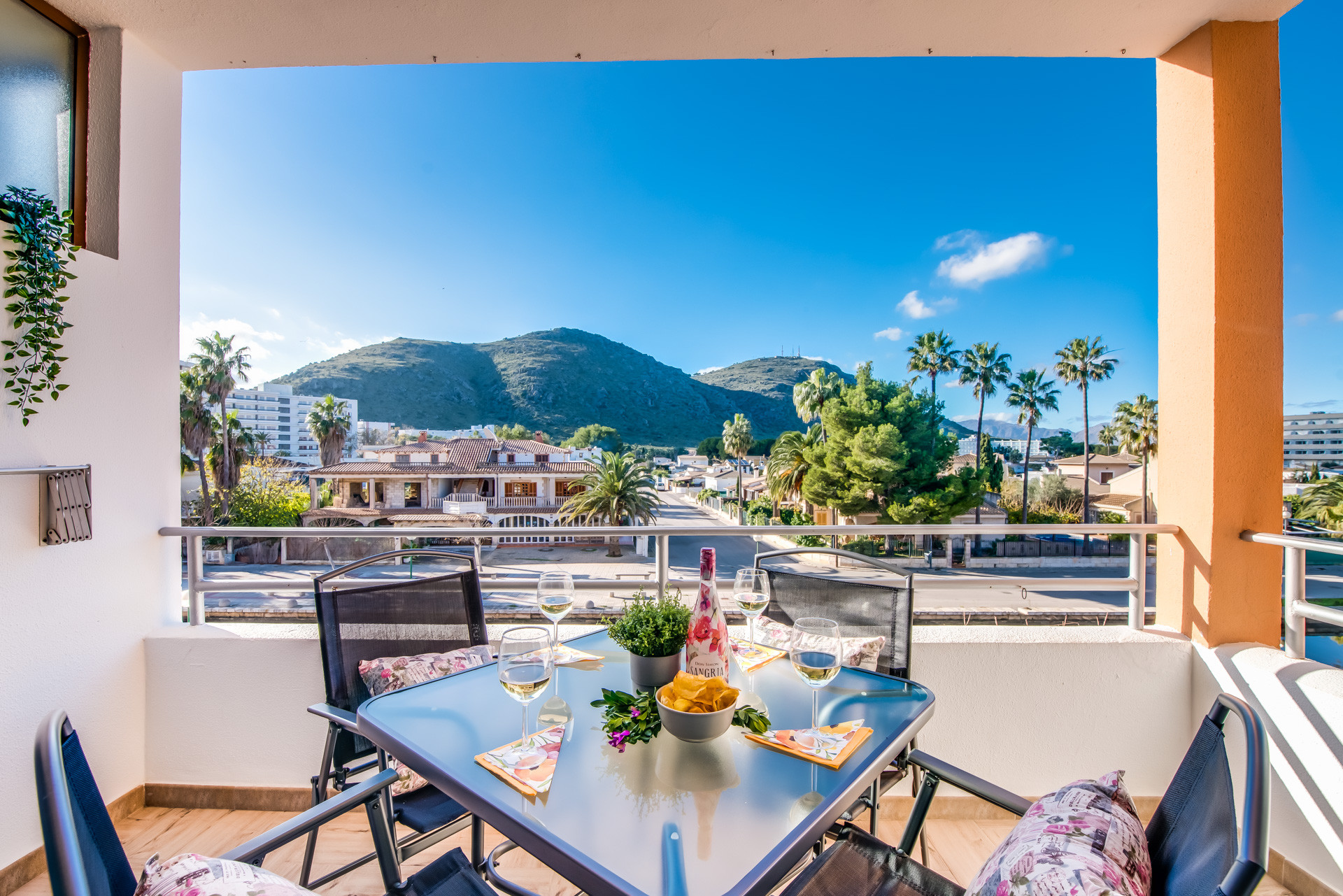 Rent Apartment in Puerto de Alcudia Marvi picture-0