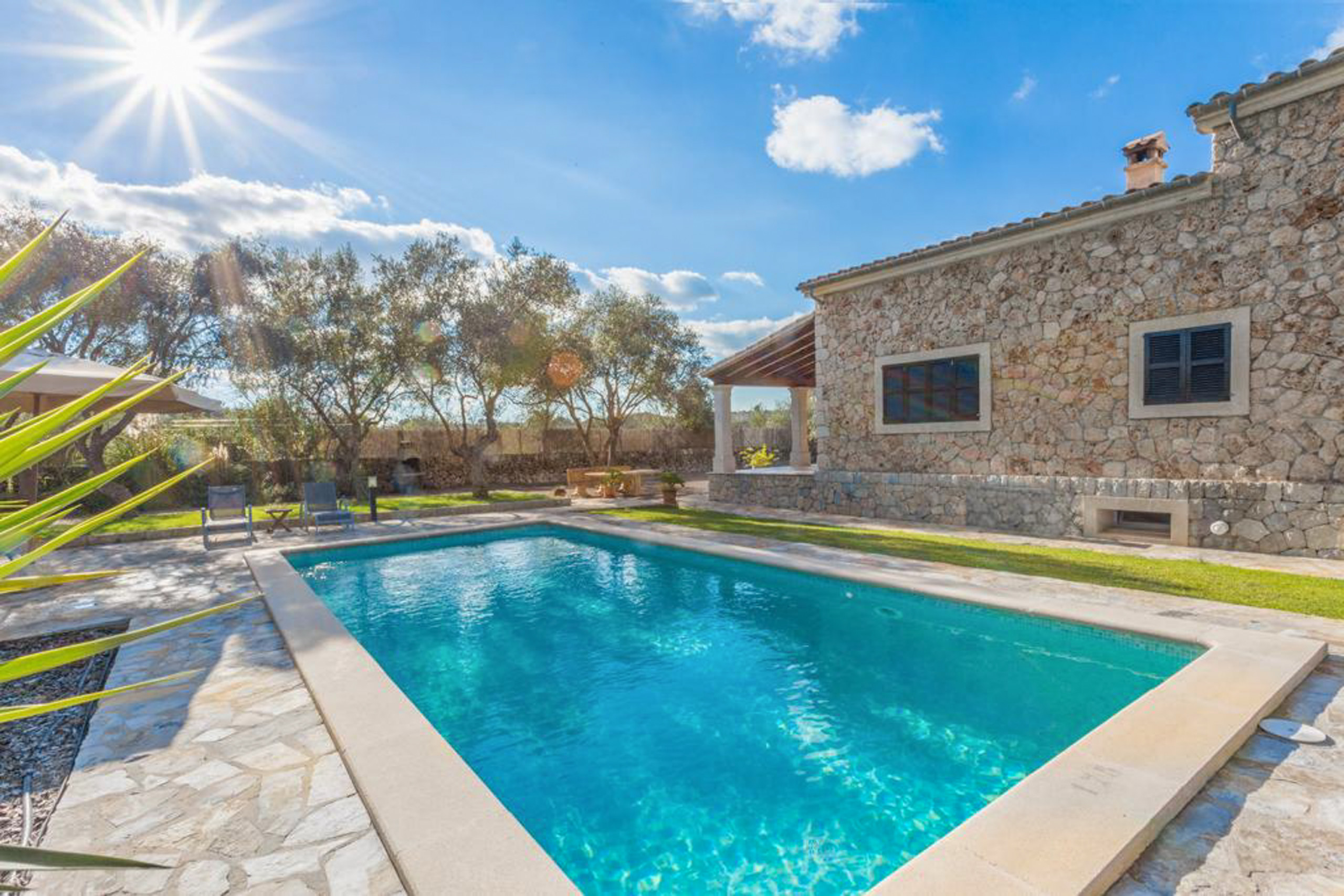 Rent Rural House in Sinéu Velaller, Finca 5StarsHome Mallorca picture-1