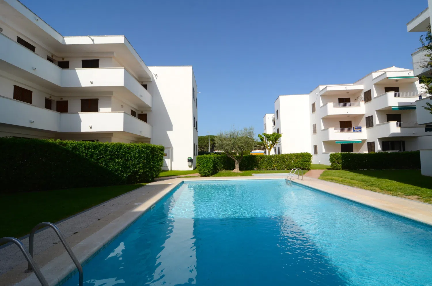 Alquilar Apartamento en L'Escala CALA MONTGO 11 imagen-1