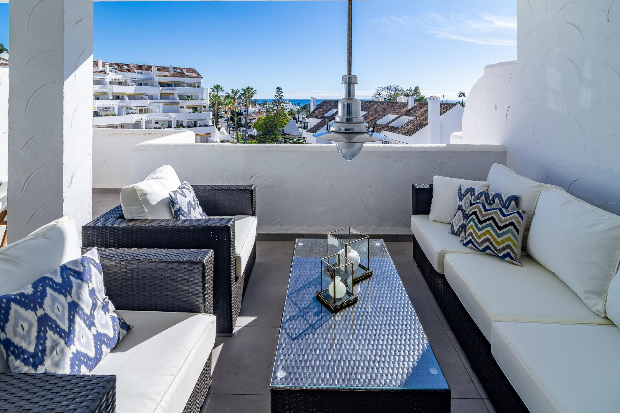 Alquilar Apartamento en Nueva Andalucia ELD1-Stunning 2 Bedroom Penthouse in Puerto Banus imagen-22