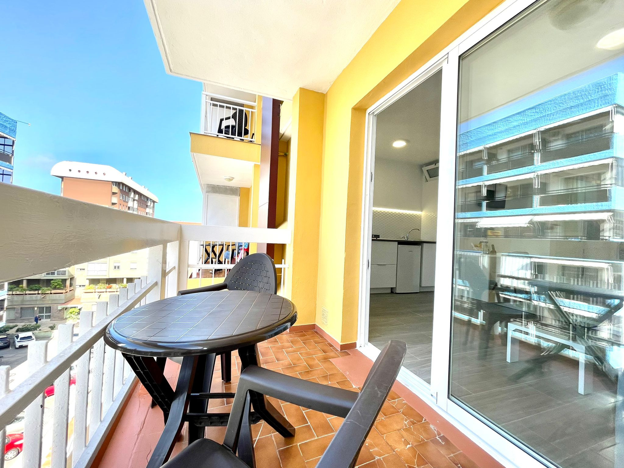 Alquilar Apartamento en Puerto de la Cruz Cozy reformed studio, wifi, pool, near the beach imagen-5