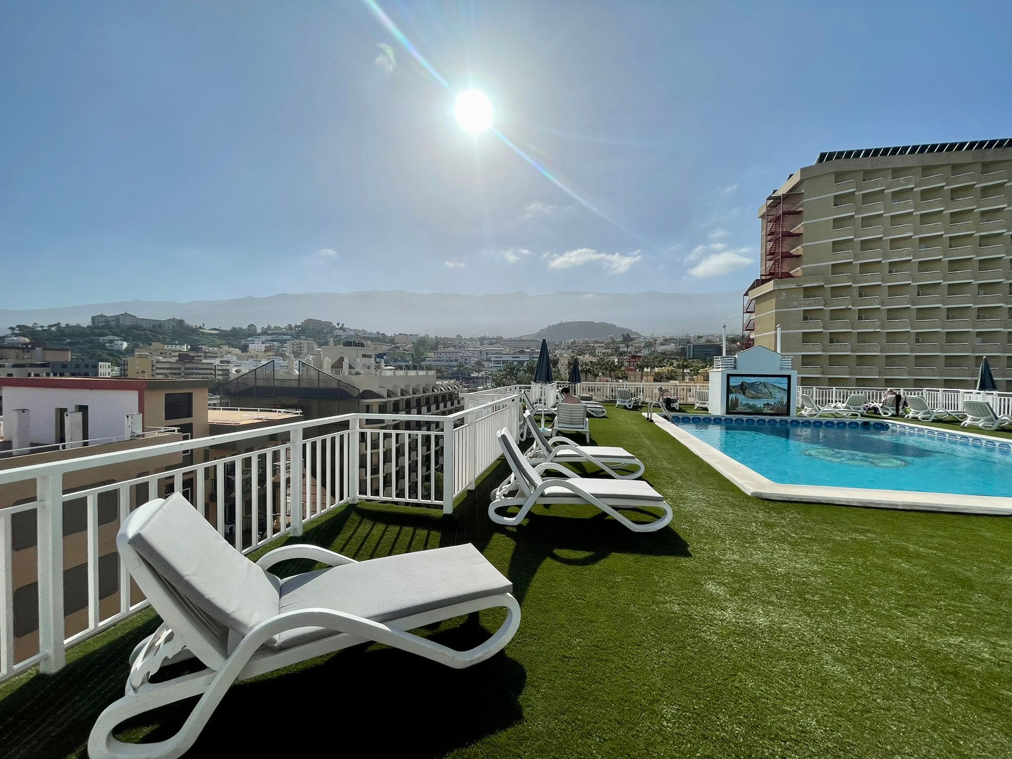 Rent Apartment in Puerto de la Cruz Cozy reformed studio, wifi, pool, near the beach picture-0