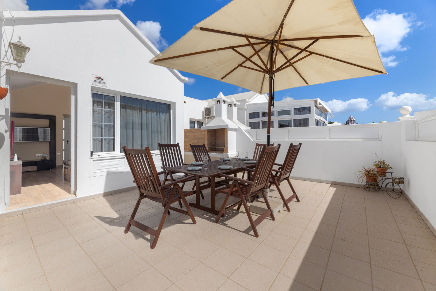 Ferienhaus in Arrecife buchen Villa Dara - Villasexperience Bild-1