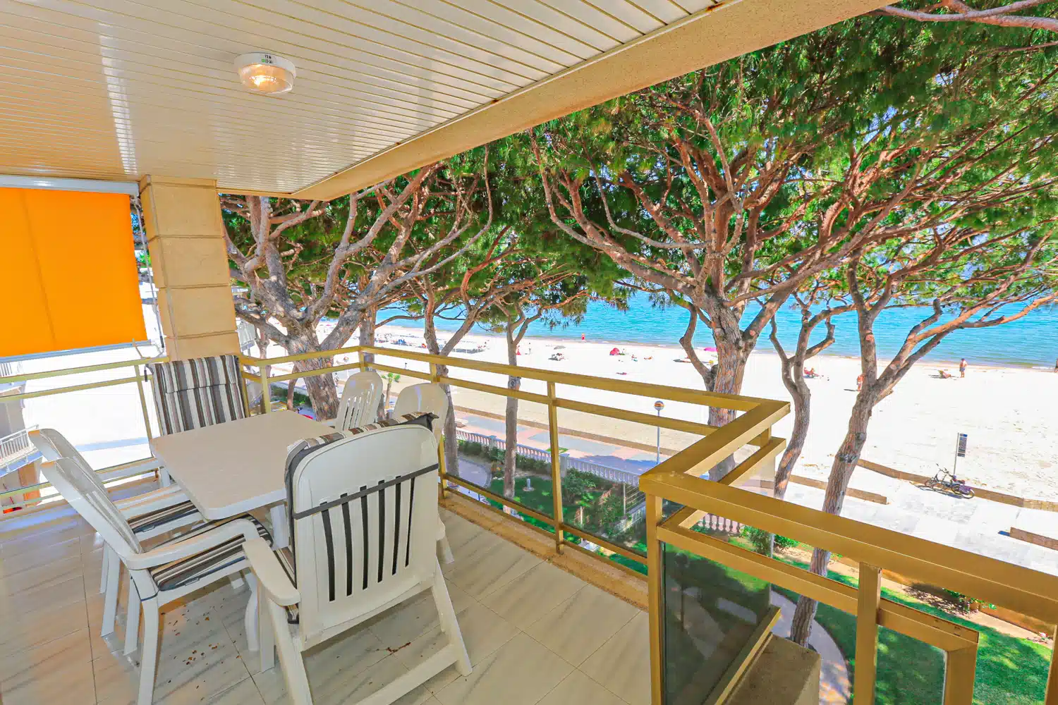 Alquilar Apartamento en Cambrils VERSALLES A 3er 1ra imagen-1