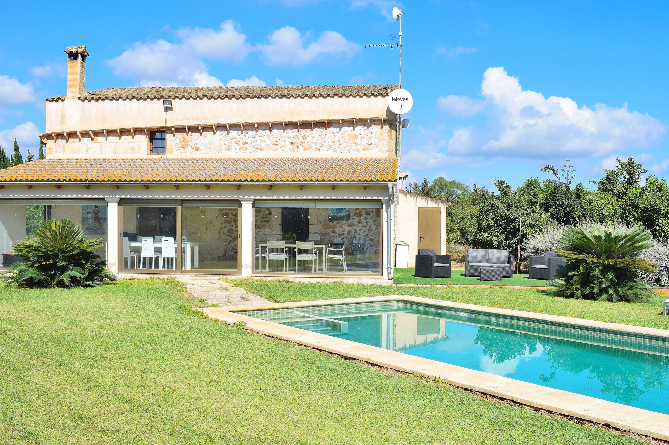 Rent Rural House in Can Picafort Finca Son Morey Tarongers 108 by Mallorca Charme picture-1