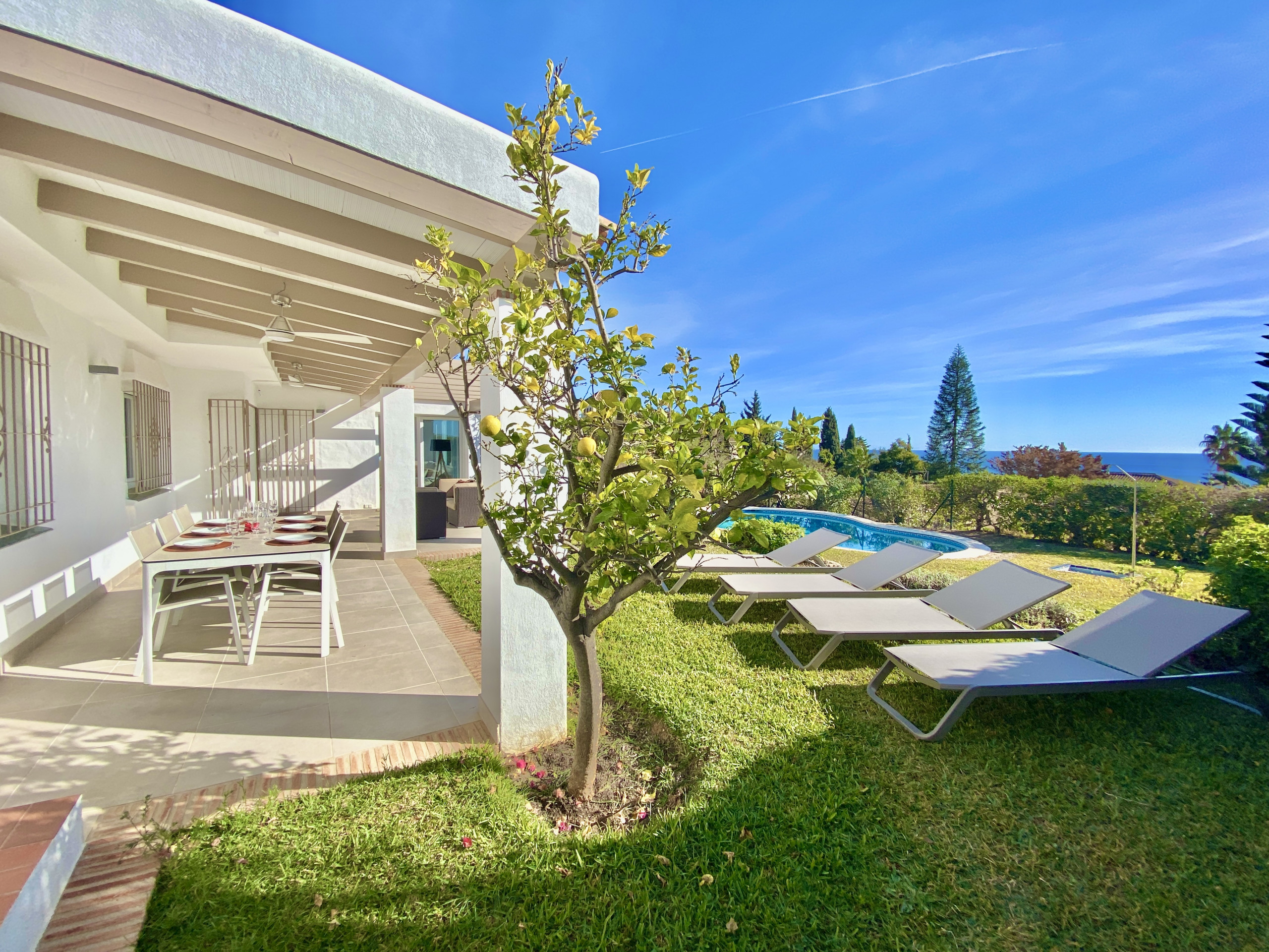 Villa in Mijas Costa buchen 60 - Superbe villa “boho chic” avec piscine pr Bild-5