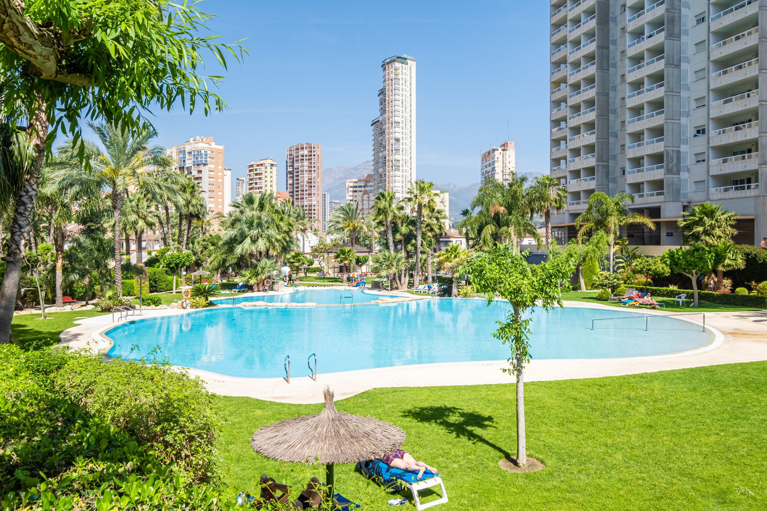 Alquilar Apartamento en Benidorm Gemelos 22-3-18-B imagen-1