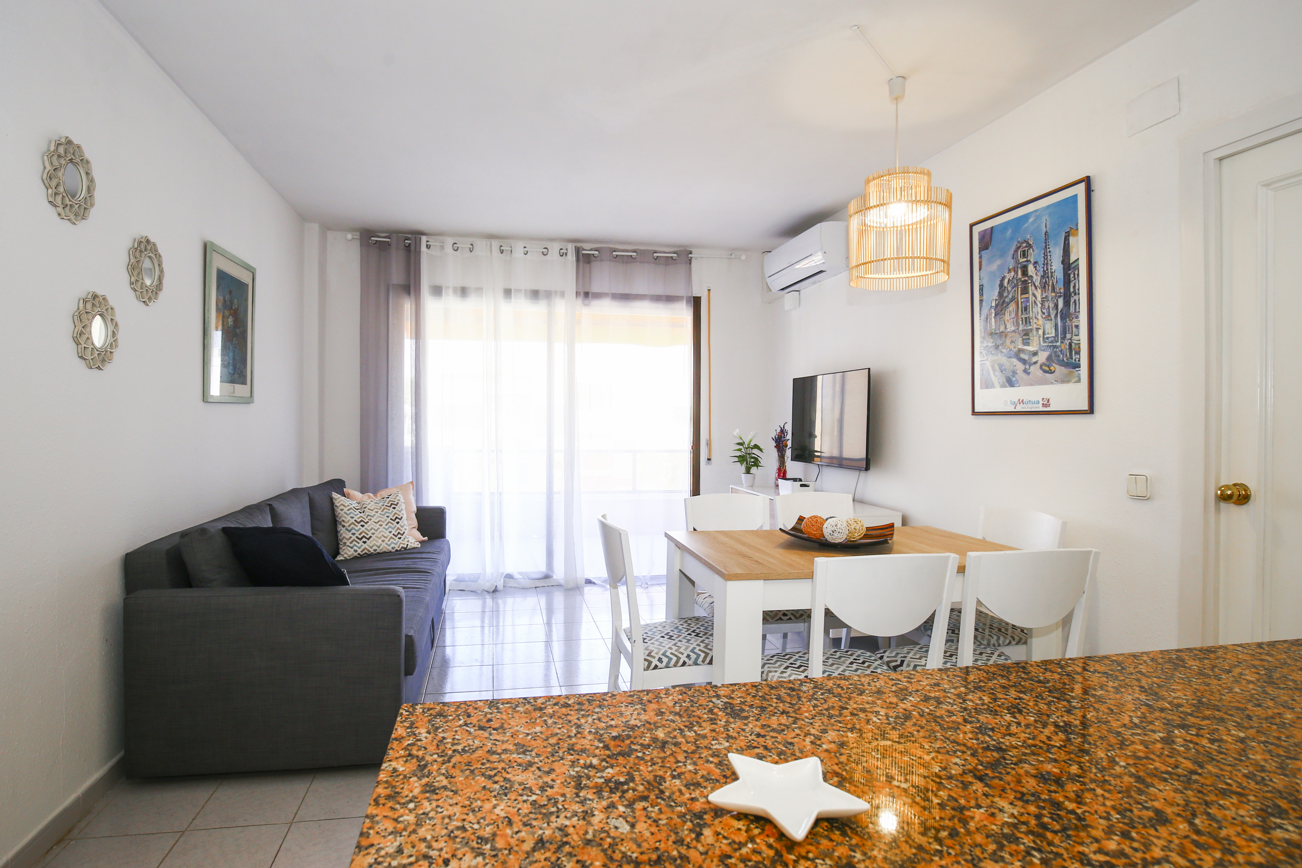 Rent Apartment in  Uolas Planet Costa Dorada picture-6