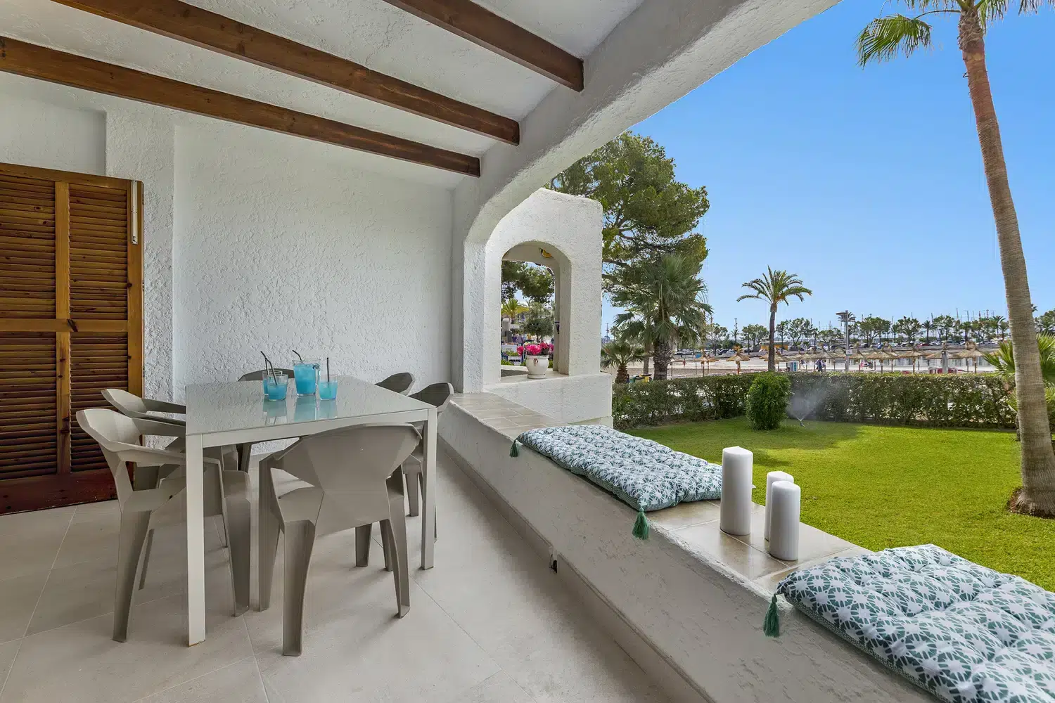 Alquilar Apartamento en Puerto de Alcudia HM010CRB imagen-1