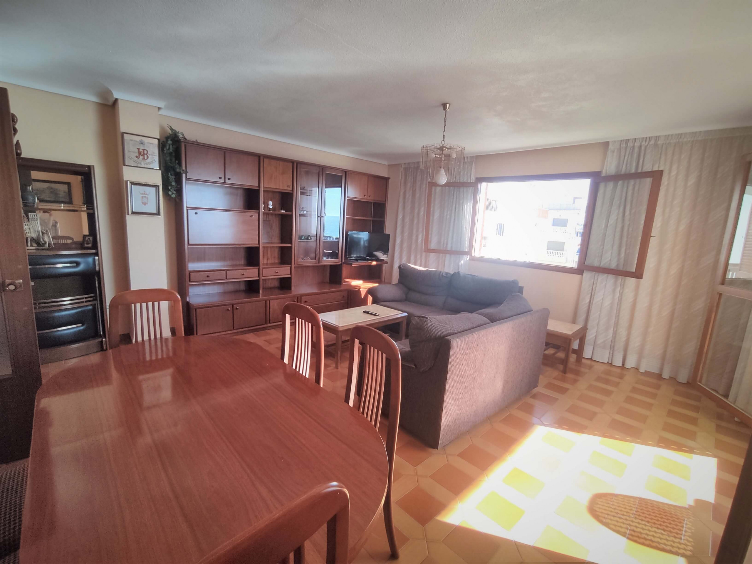 Ferienwohnung in  buchen APARTAMENTO EN PRIMERA LÍNEA Playa Cargador Bild-9