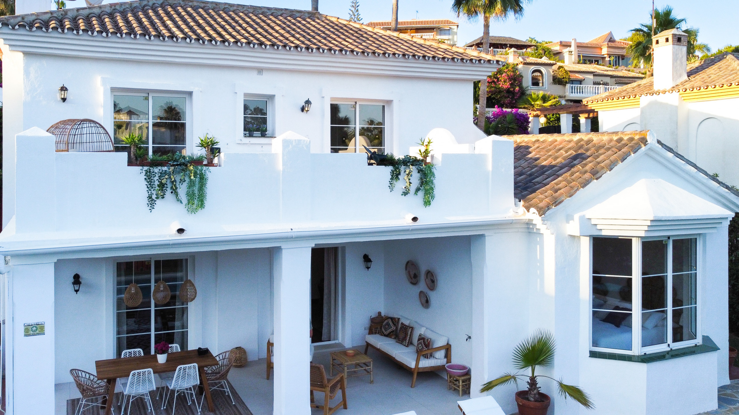 Rent Villa in Mijas Costa Villa Elisana picture-2