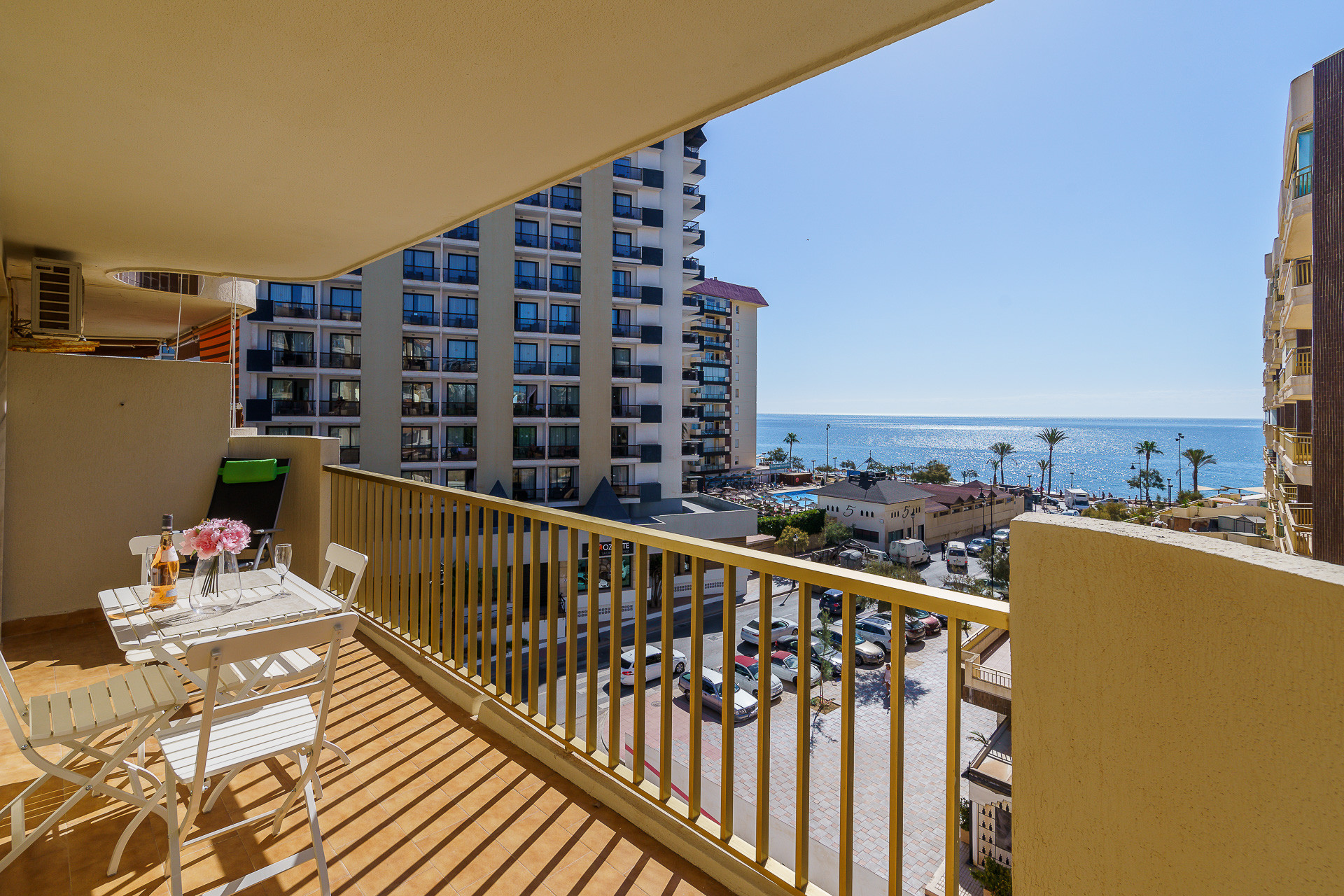 Rent Apartment in Fuengirola MalagaSuite Living Coast Fuengirola picture-23