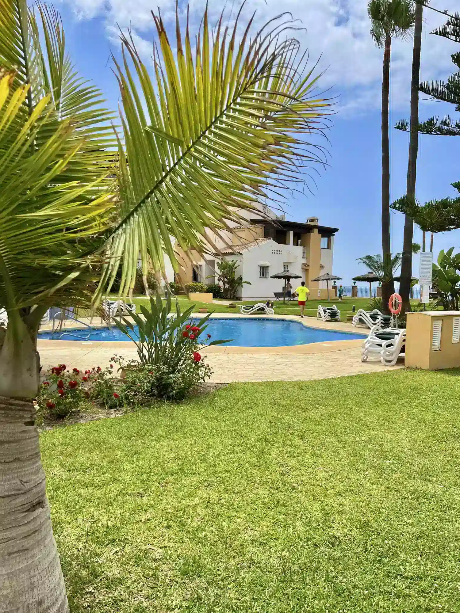 Alquilar Apartamento en Marbella 13 - Appartement bord de mer a Bahia Marbella imagen-4